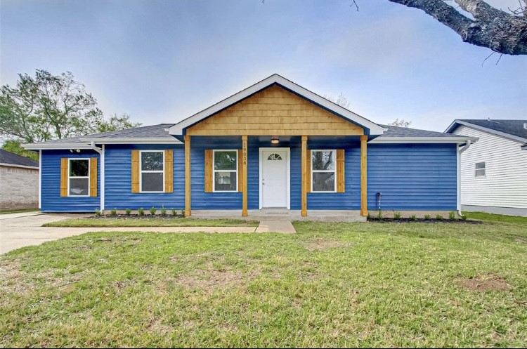 19038 County Road 669d C669D Property Photo 1
