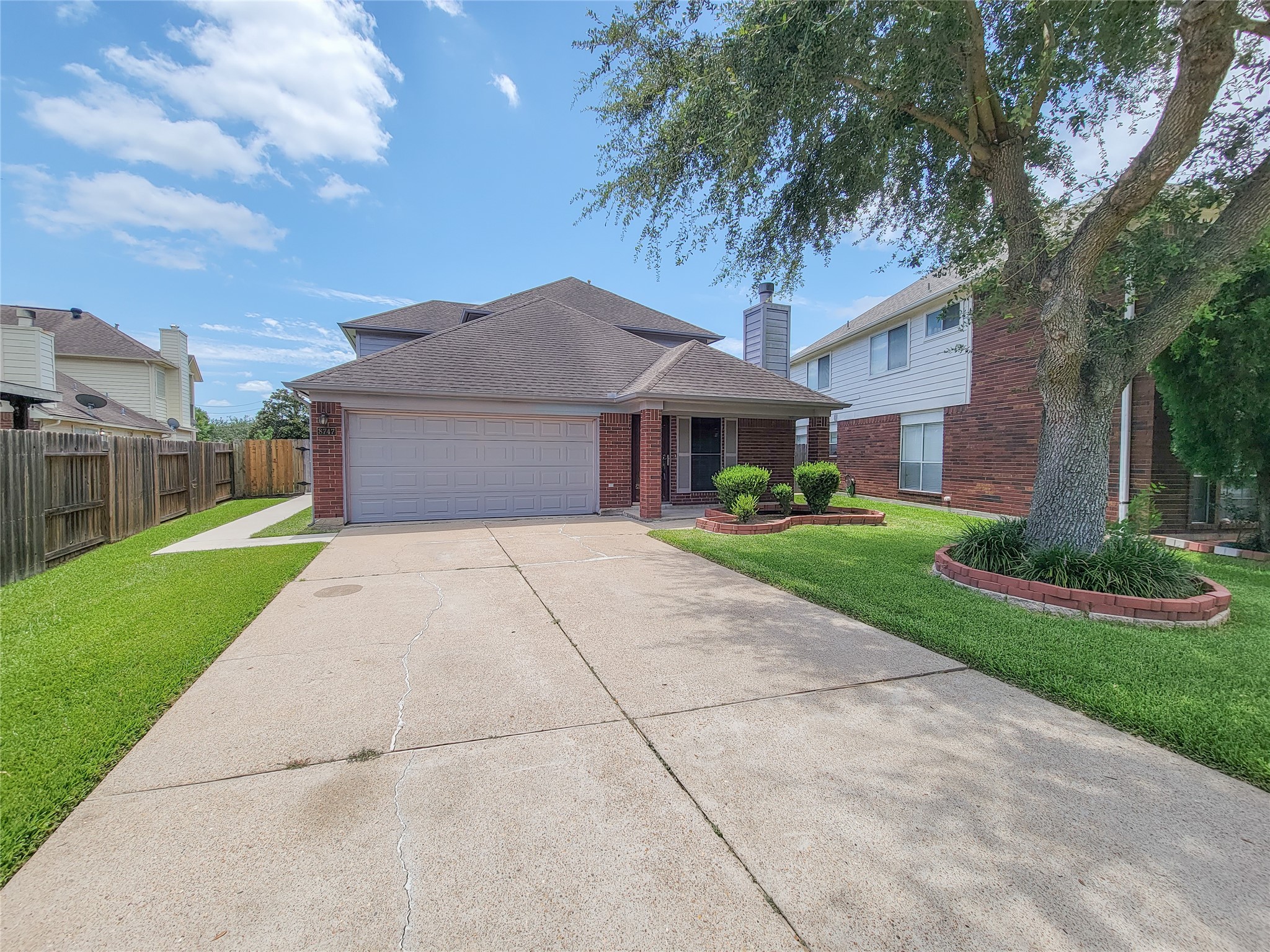 8747 Fondren Village Property Photo 3