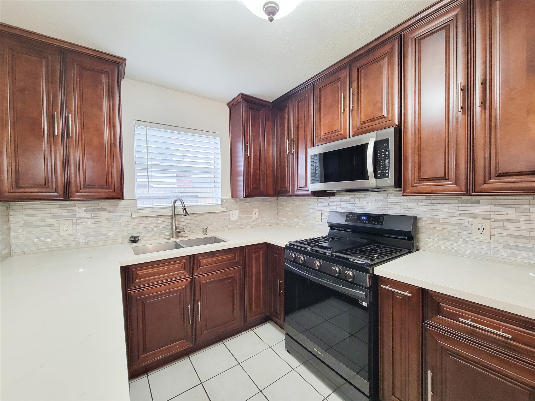 8747 Fondren Village Property Photo 16