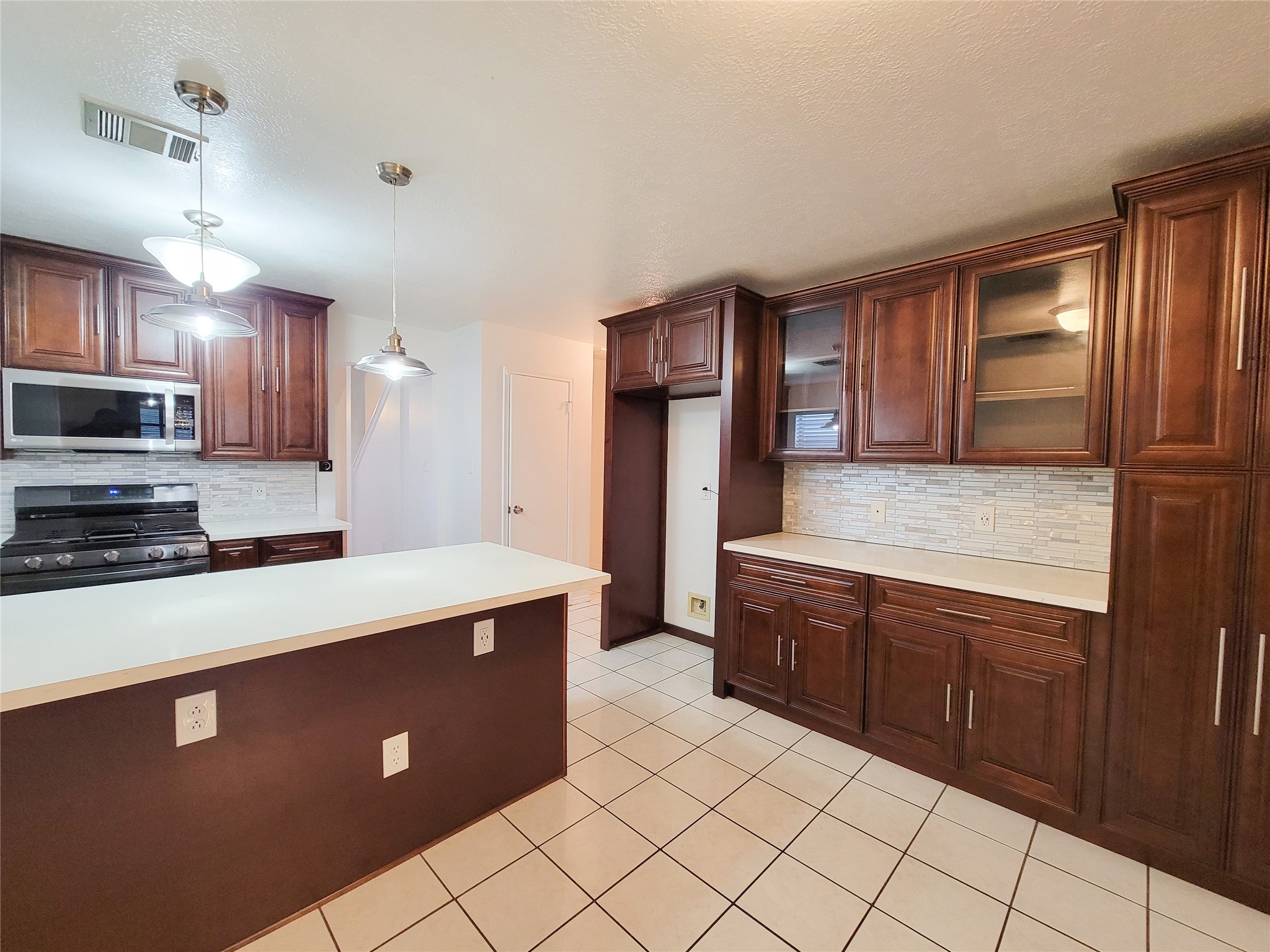 8747 Fondren Village Property Photo 20