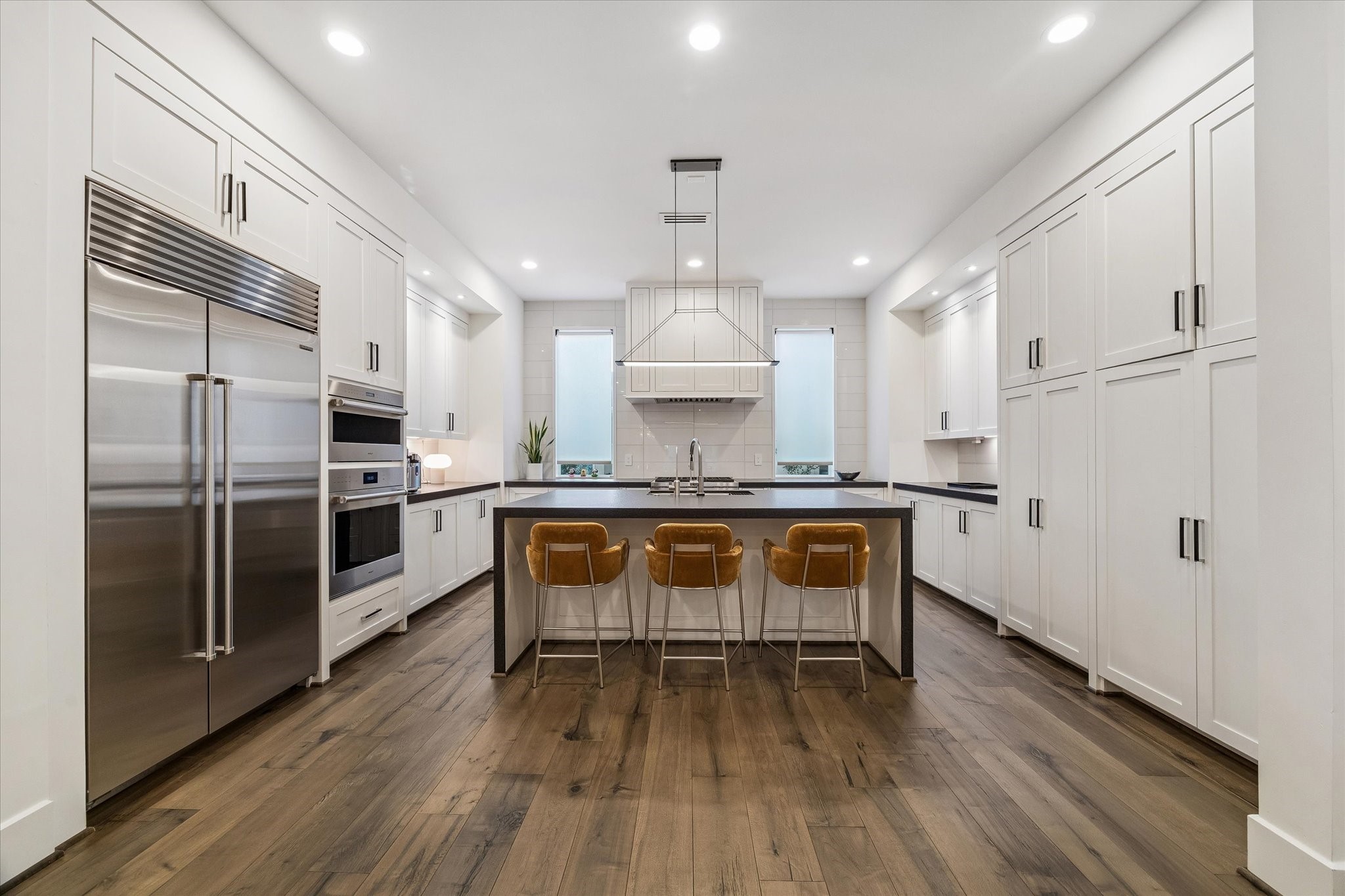 207 Birdsall Street Property Photo 4