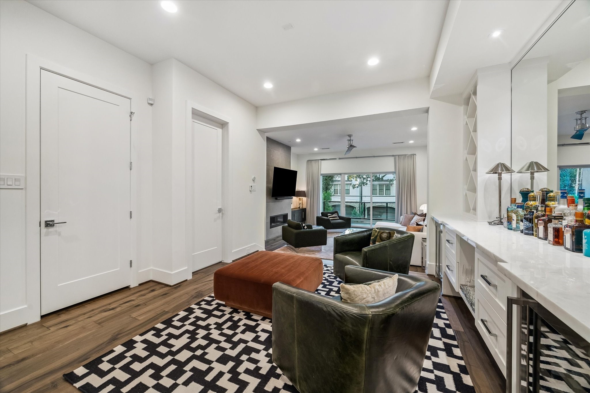 207 Birdsall Street Property Photo 11