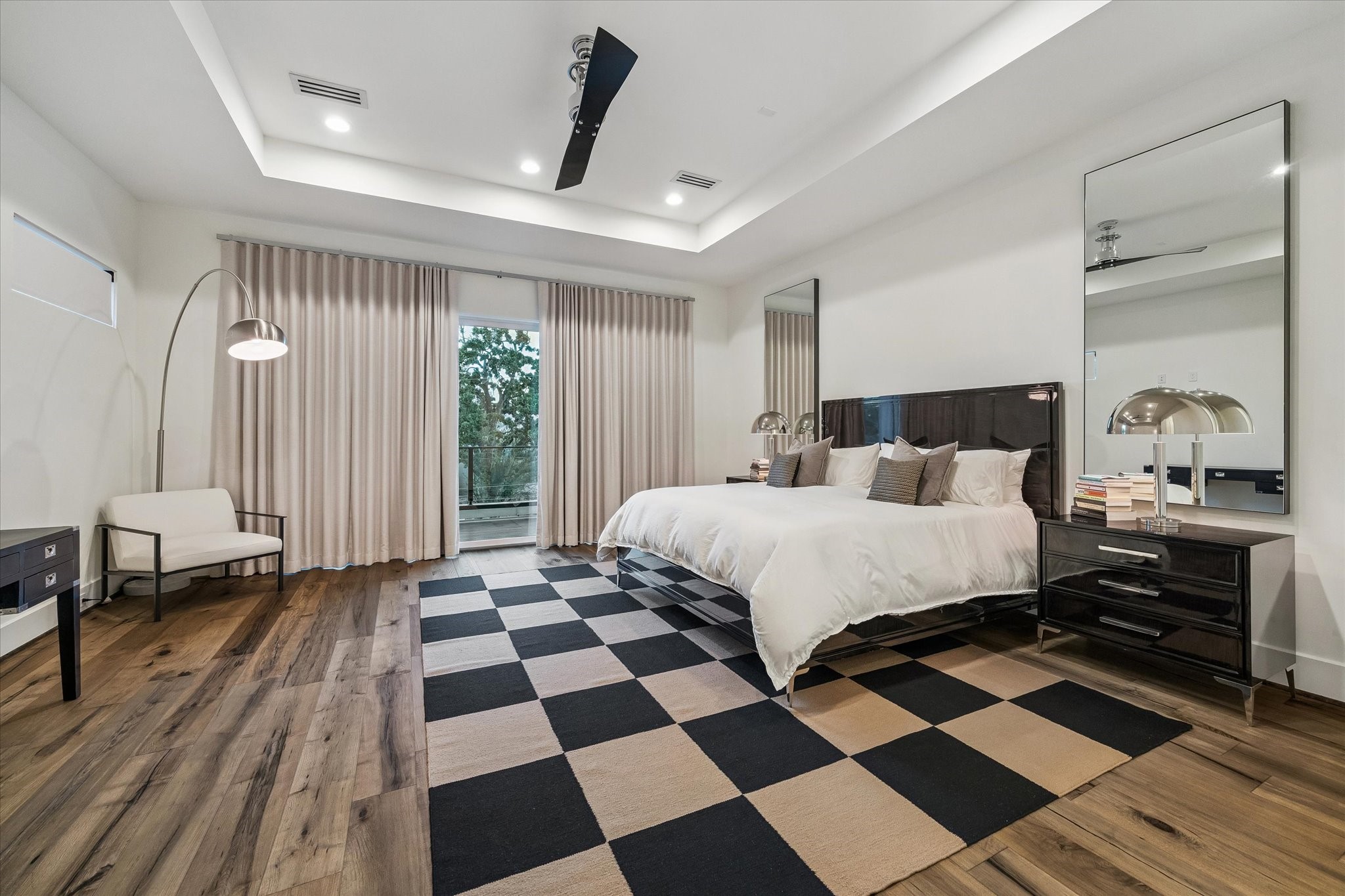 207 Birdsall Street Property Photo 18