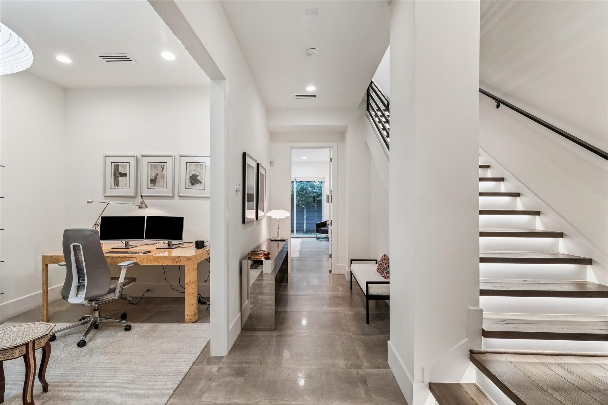 207 Birdsall Street Property Photo 26