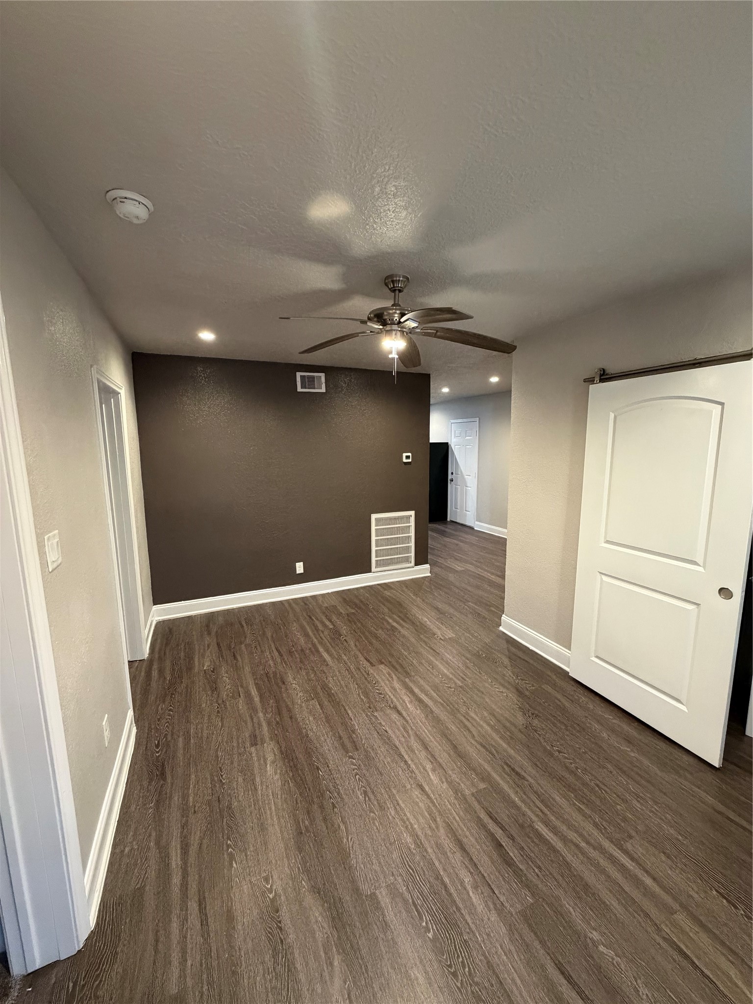 4630 Woodside Street 1 Property Photo 1