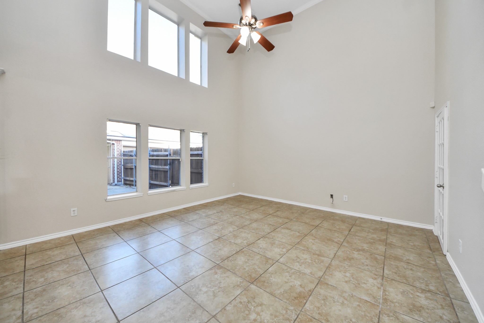 1903 Ryansbrook Lane Property Photo 10
