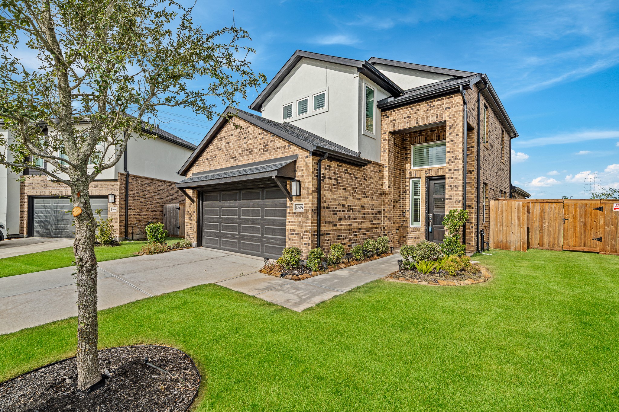 17602 Carnation Glen Drive Property Photo 1