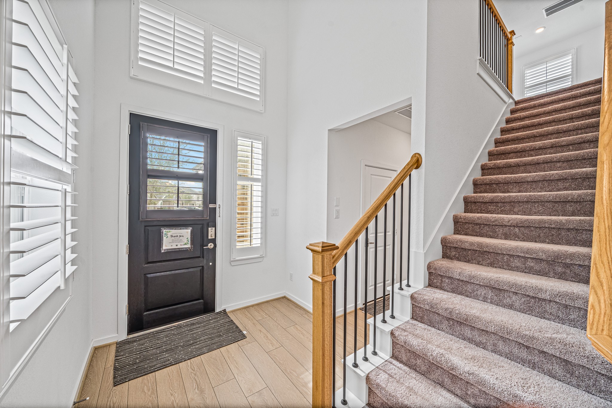 17602 Carnation Glen Drive Property Photo 8