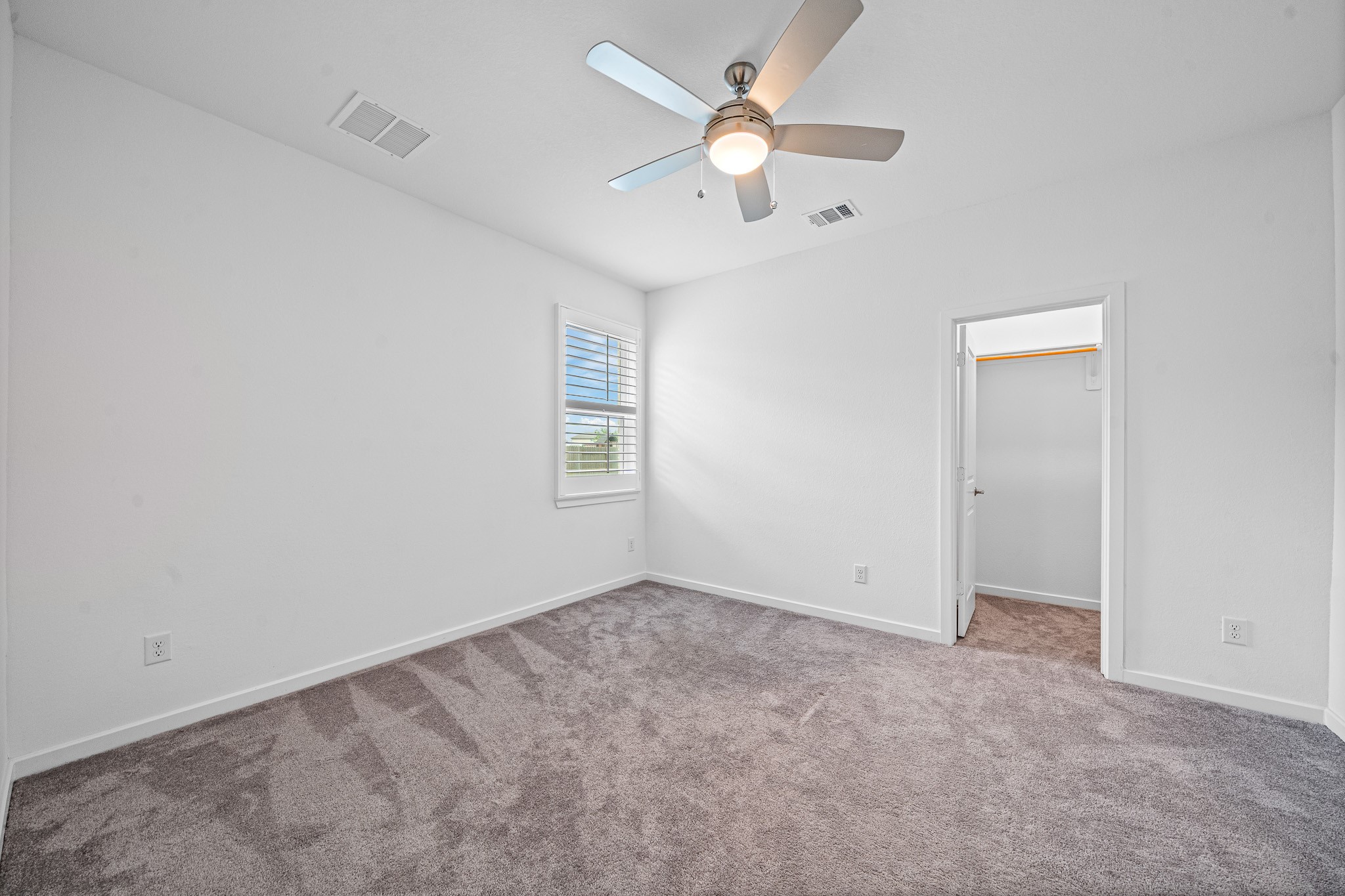 17602 Carnation Glen Drive Property Photo 25