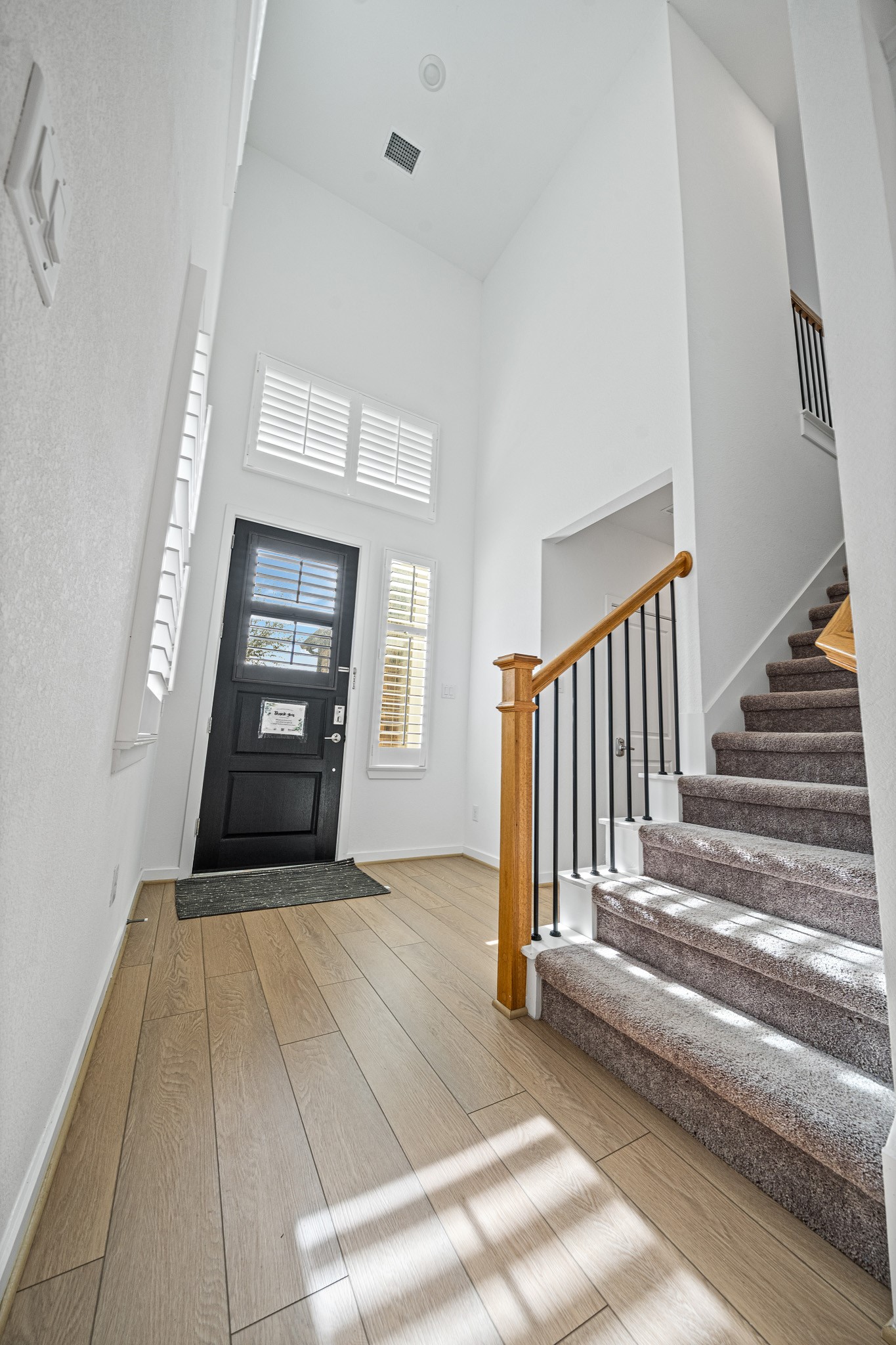 17602 Carnation Glen Drive Property Photo 28