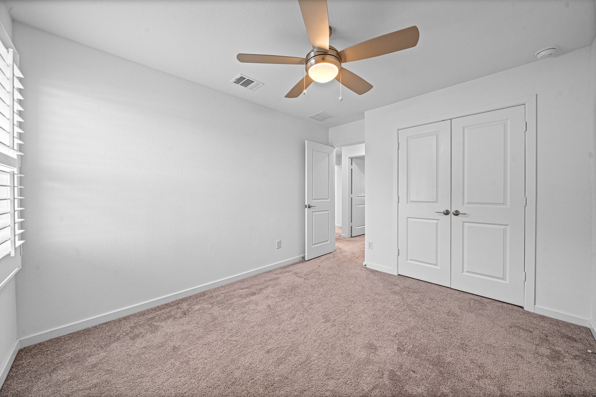 17602 Carnation Glen Drive Property Photo 36