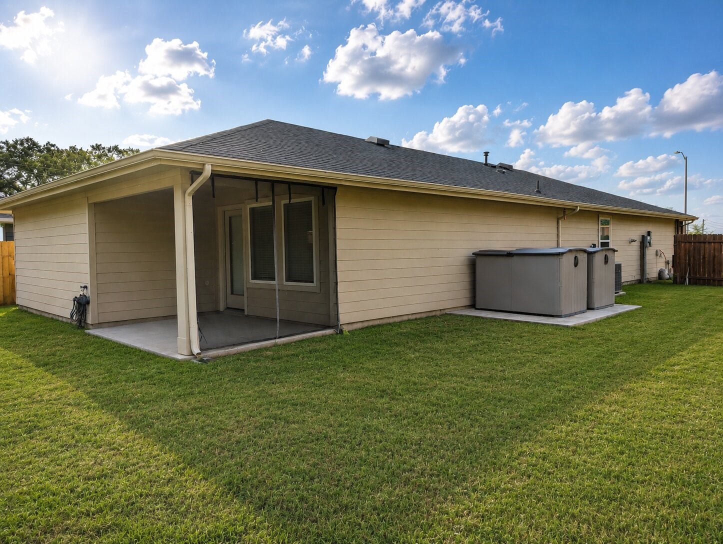 12938 Wempe Way Property Photo 9