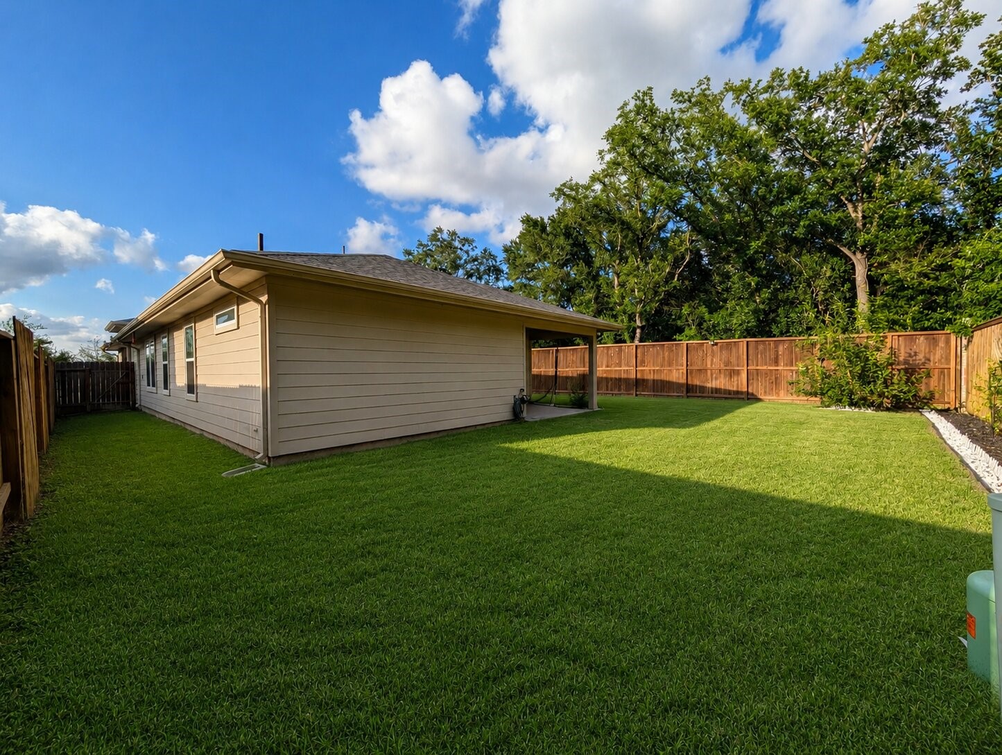 12938 Wempe Way Property Photo 10