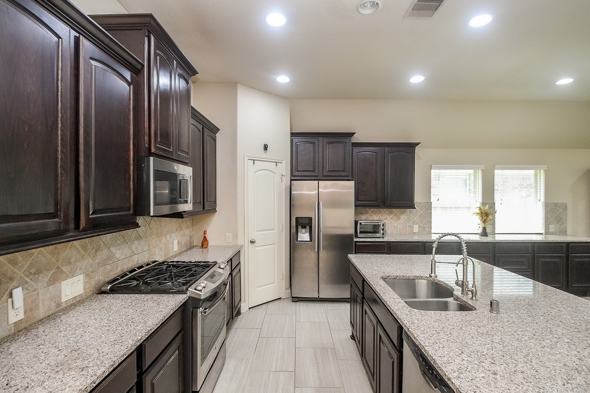 11119 Mellingshaw Lane Property Photo 14