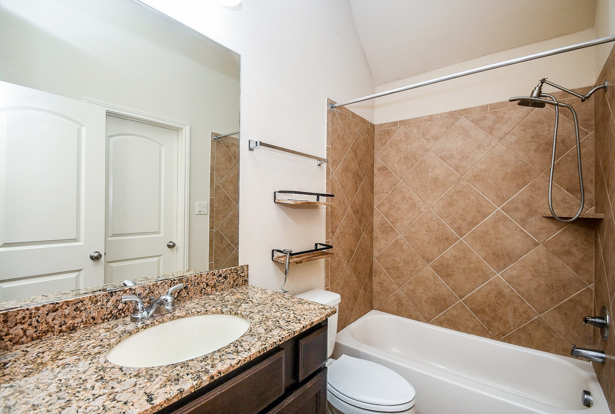 11119 Mellingshaw Lane Property Photo 32