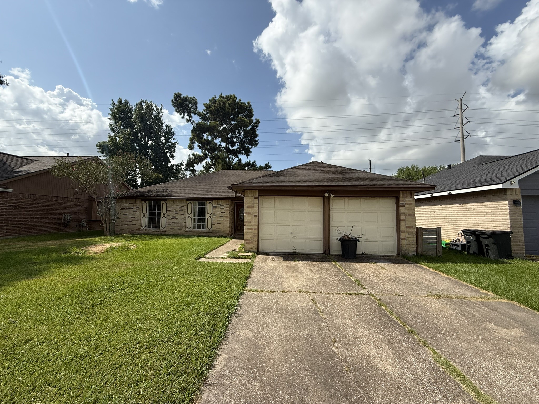 8418 Old Maple Lane Property Photo 2