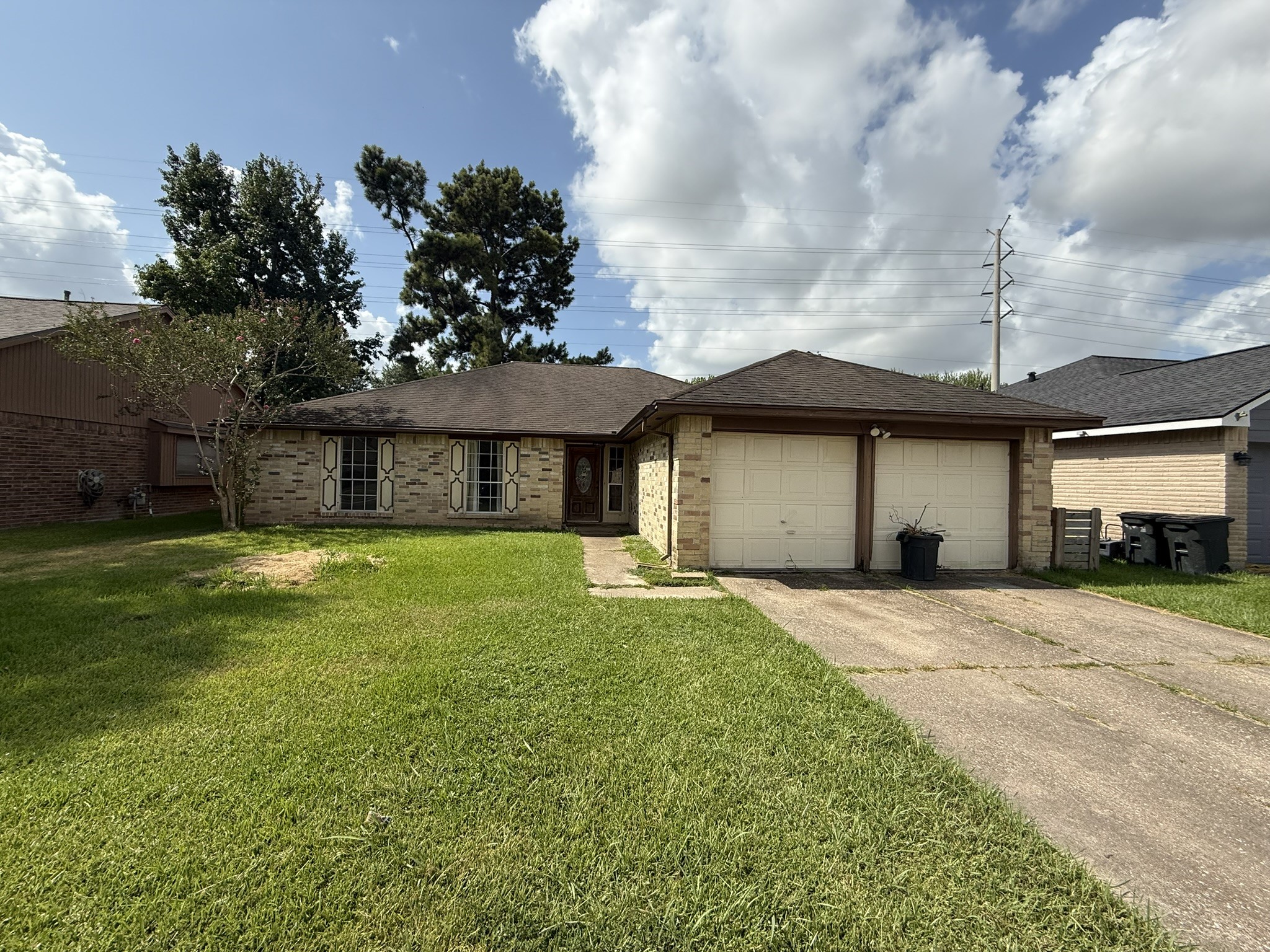 8418 Old Maple Lane Property Photo 3