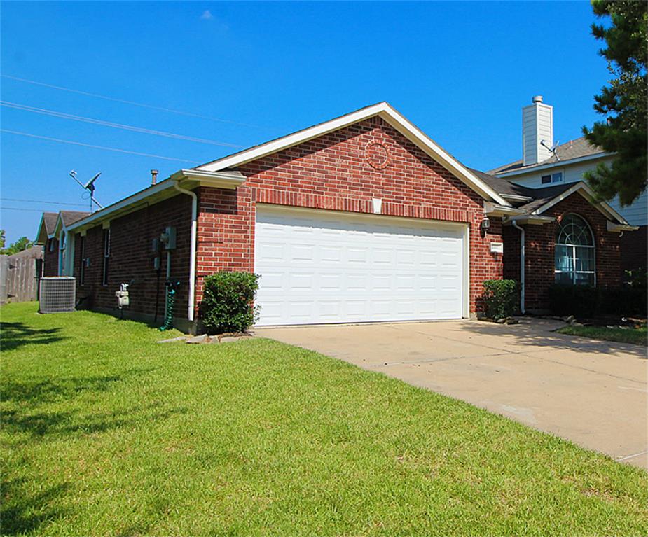 10011 Adobe Drive Property Photo 2