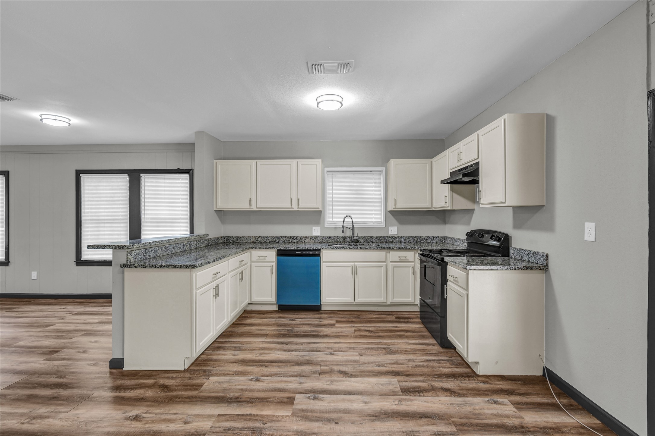 2642 Cedar Drive Property Photo 10