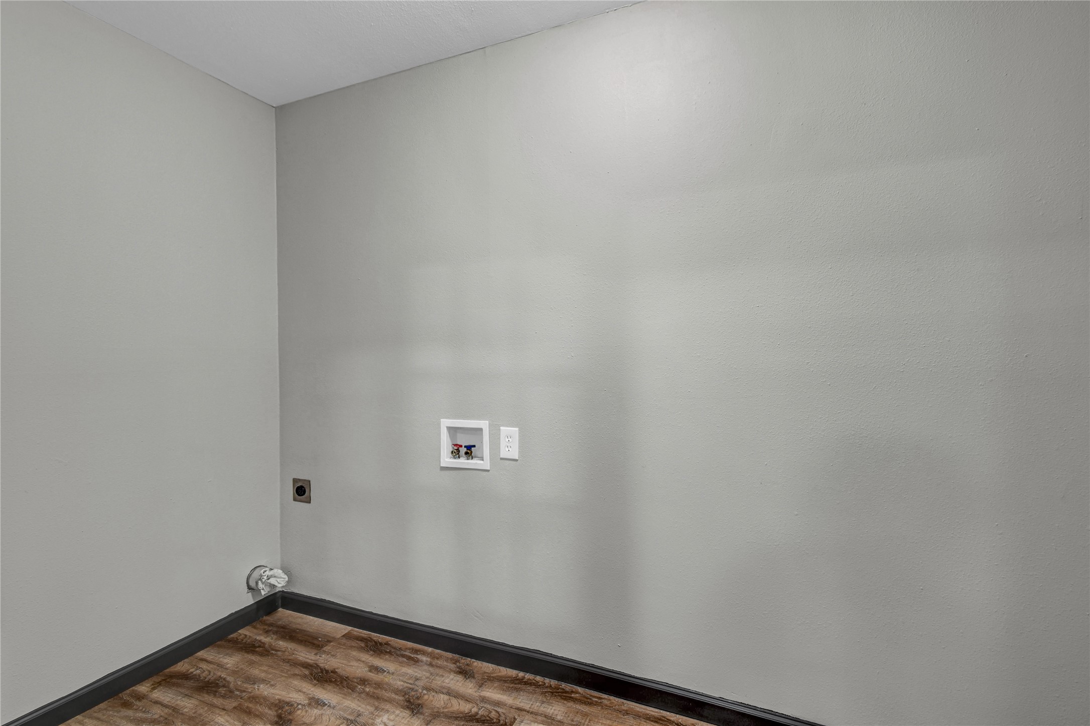 2642 Cedar Drive Property Photo 27