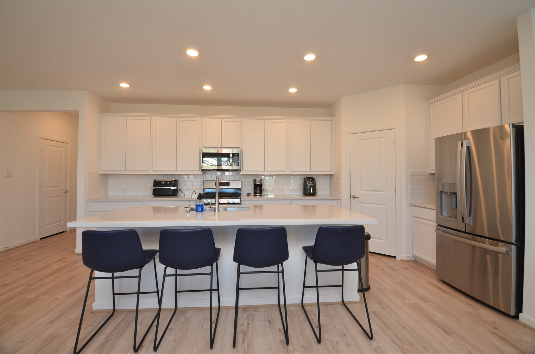 21830 Redwood Bluff Trail Property Photo 10