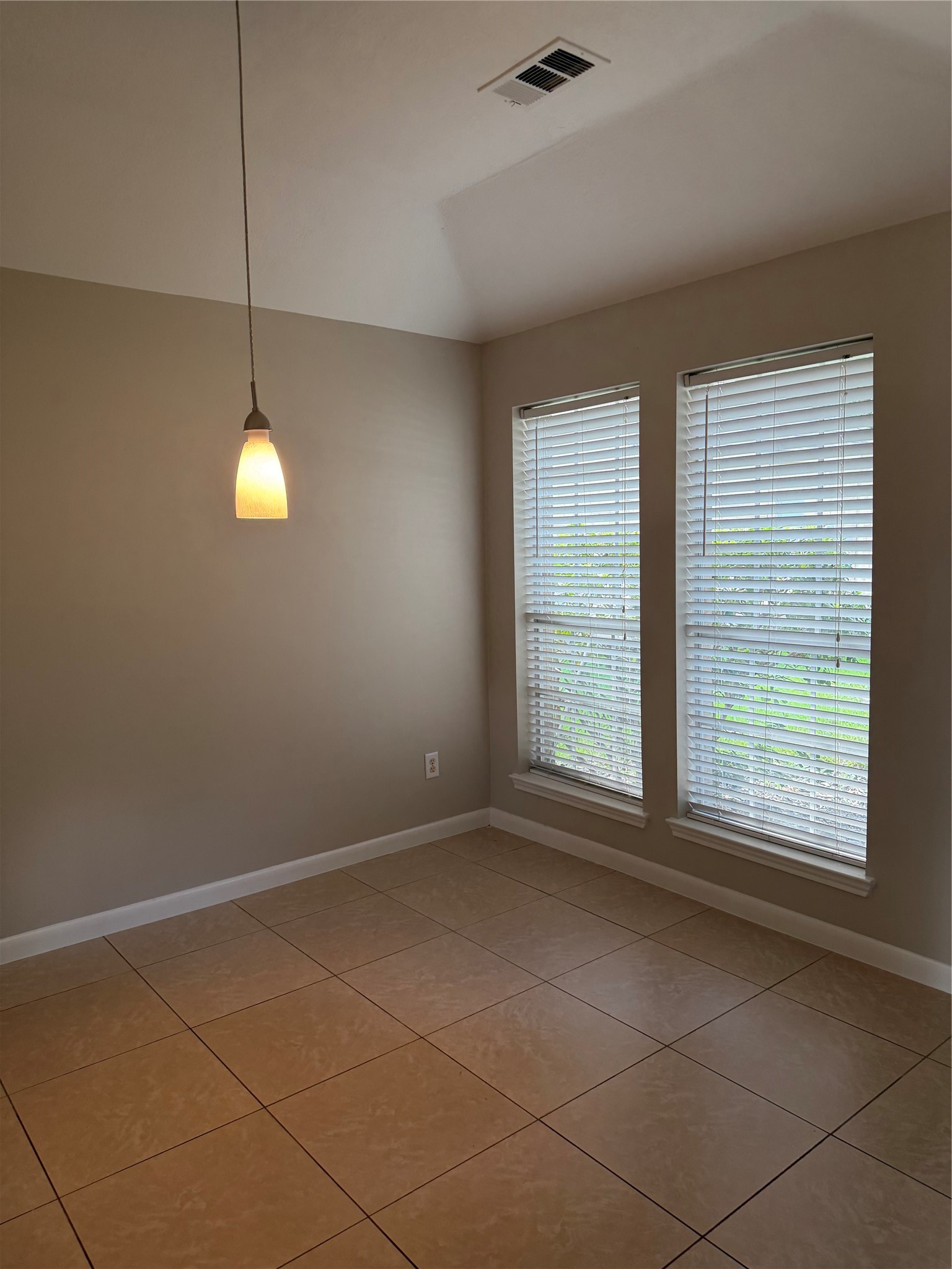 15318 Inks Lake Drive Property Photo 15