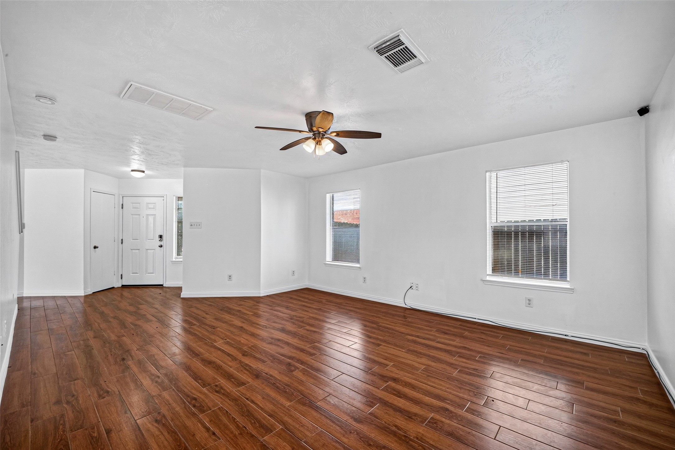 4403 Sprangletop Avenue Property Photo 7