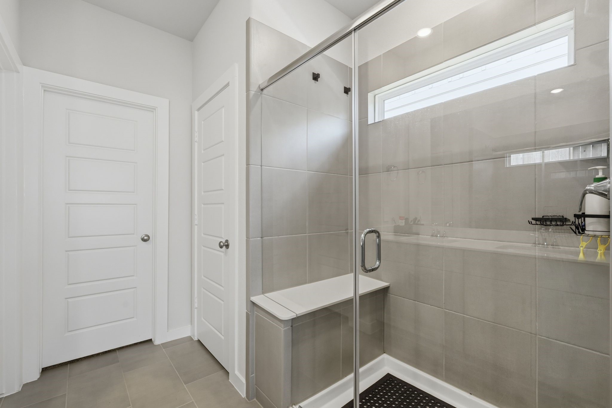 1734 Cayden Oak Lane Property Photo 14