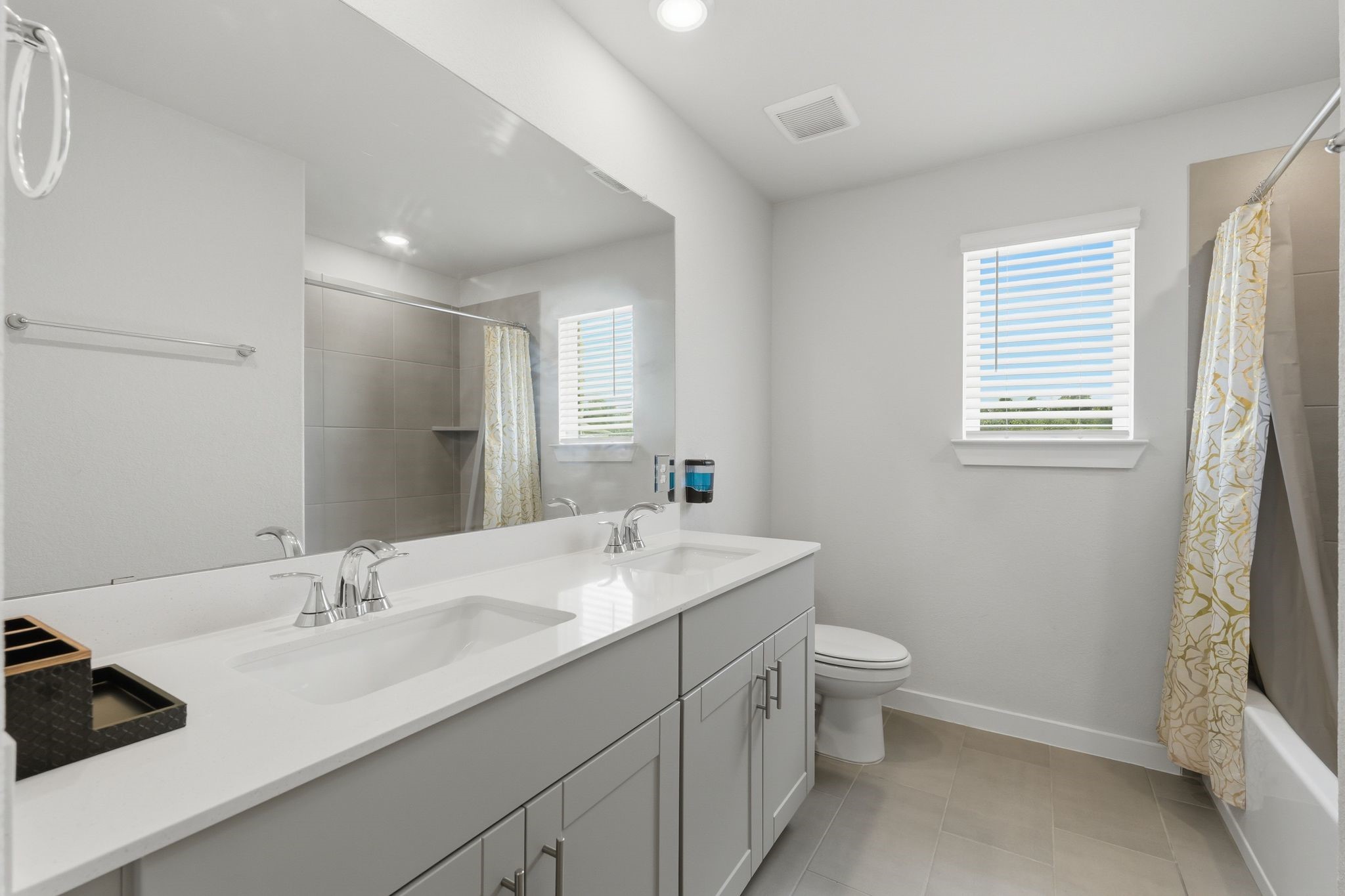 1734 Cayden Oak Lane Property Photo 17