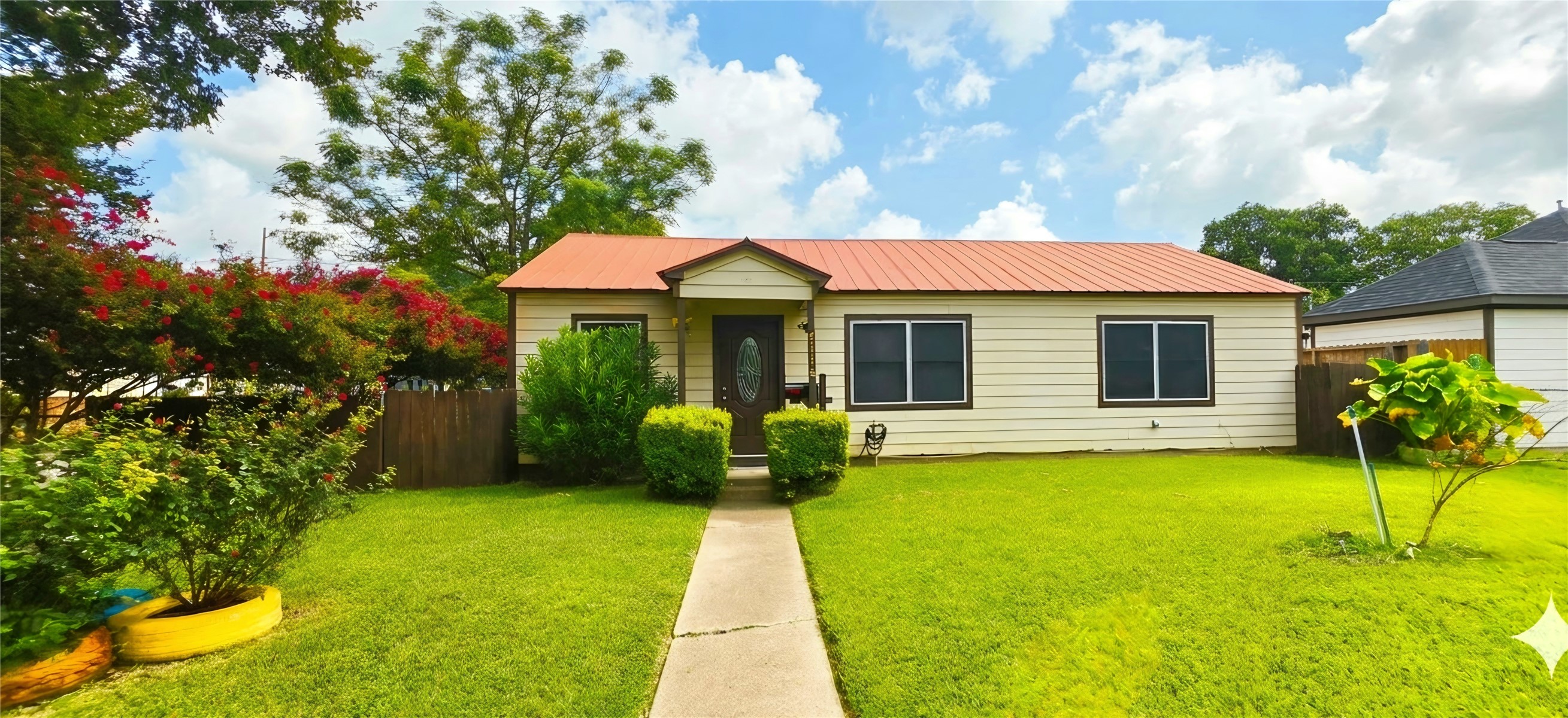 2110 5th Street Property Photo 2