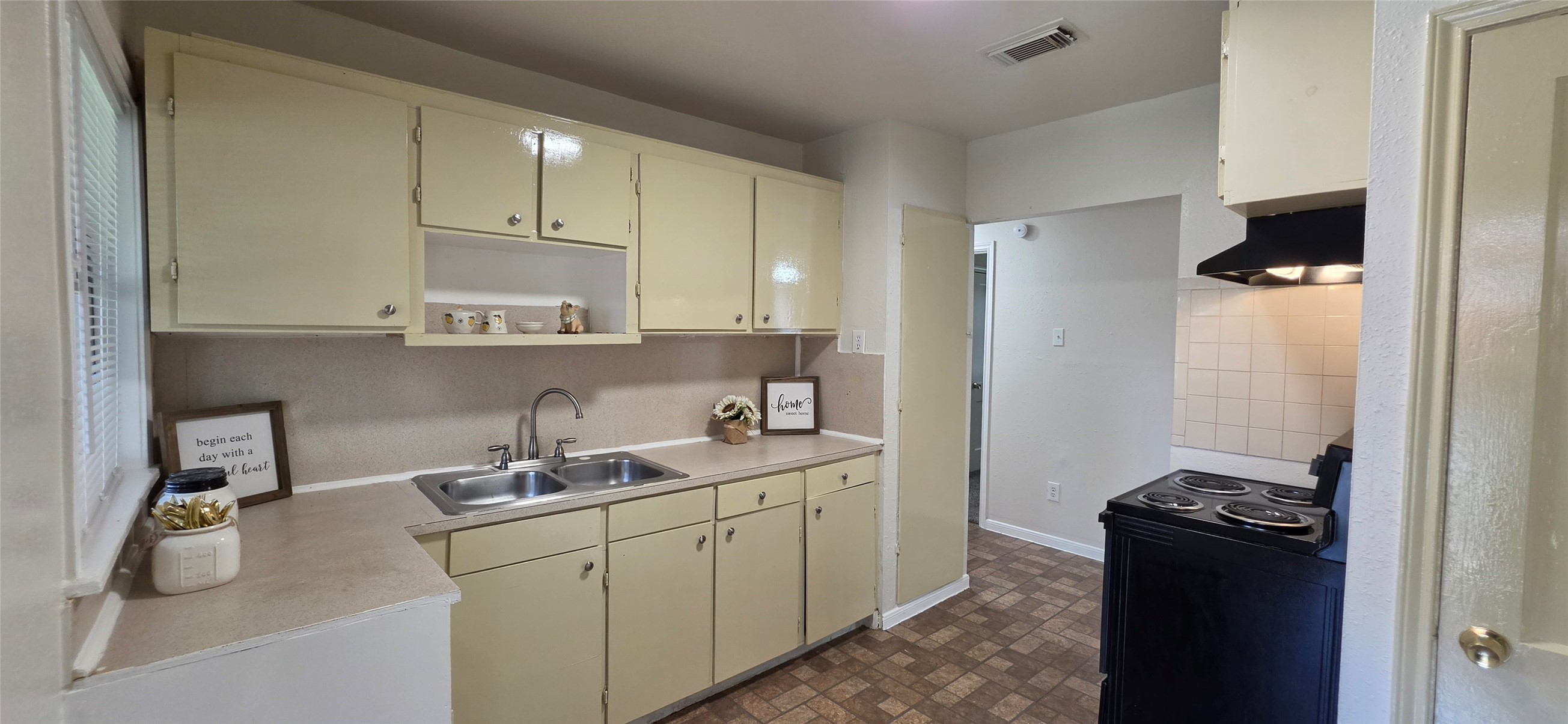 2110 5th Street Property Photo 9