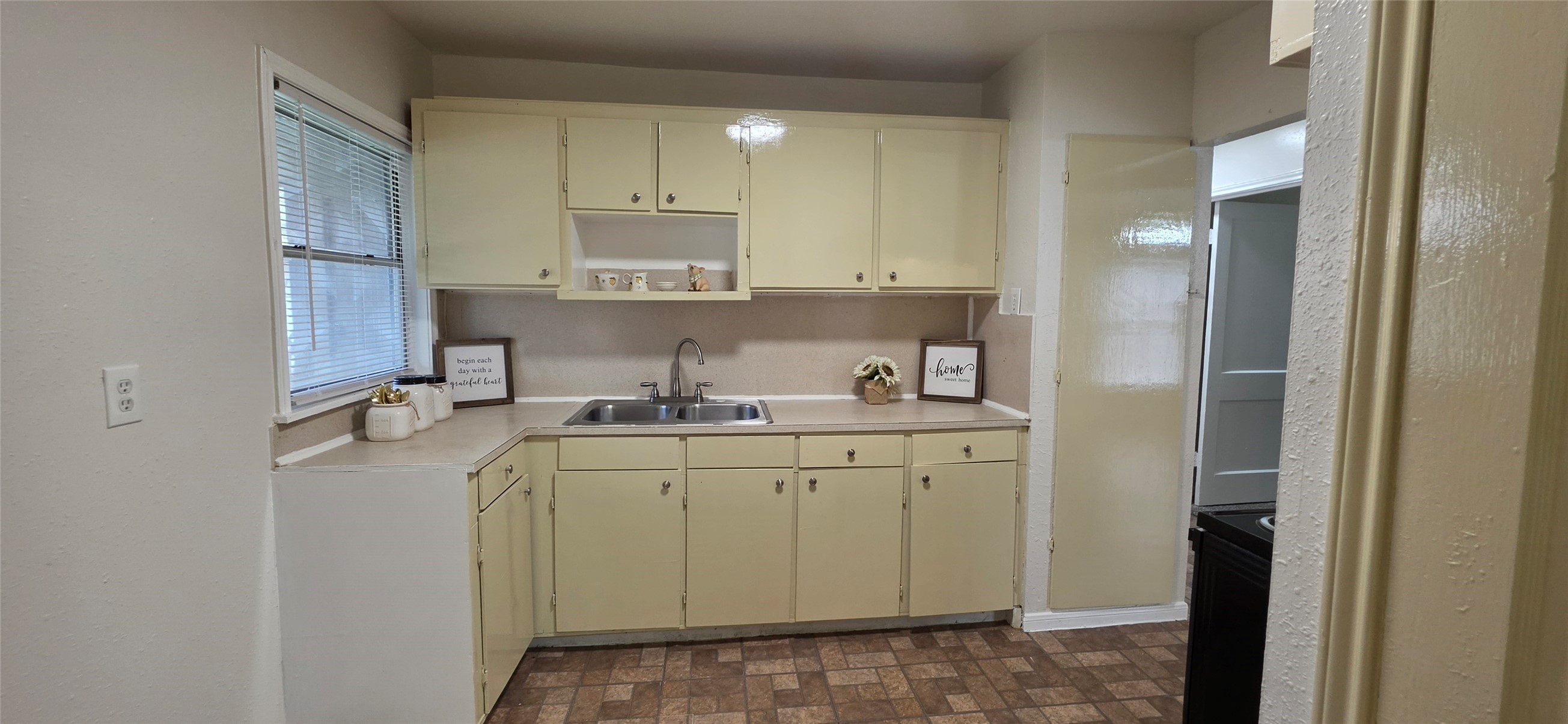 2110 5th Street Property Photo 10