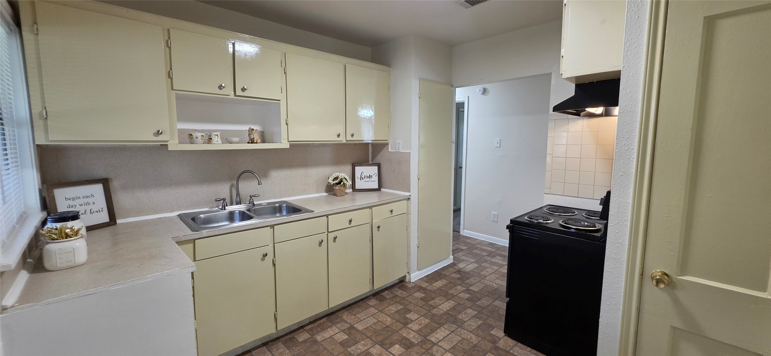 2110 5th Street Property Photo 12