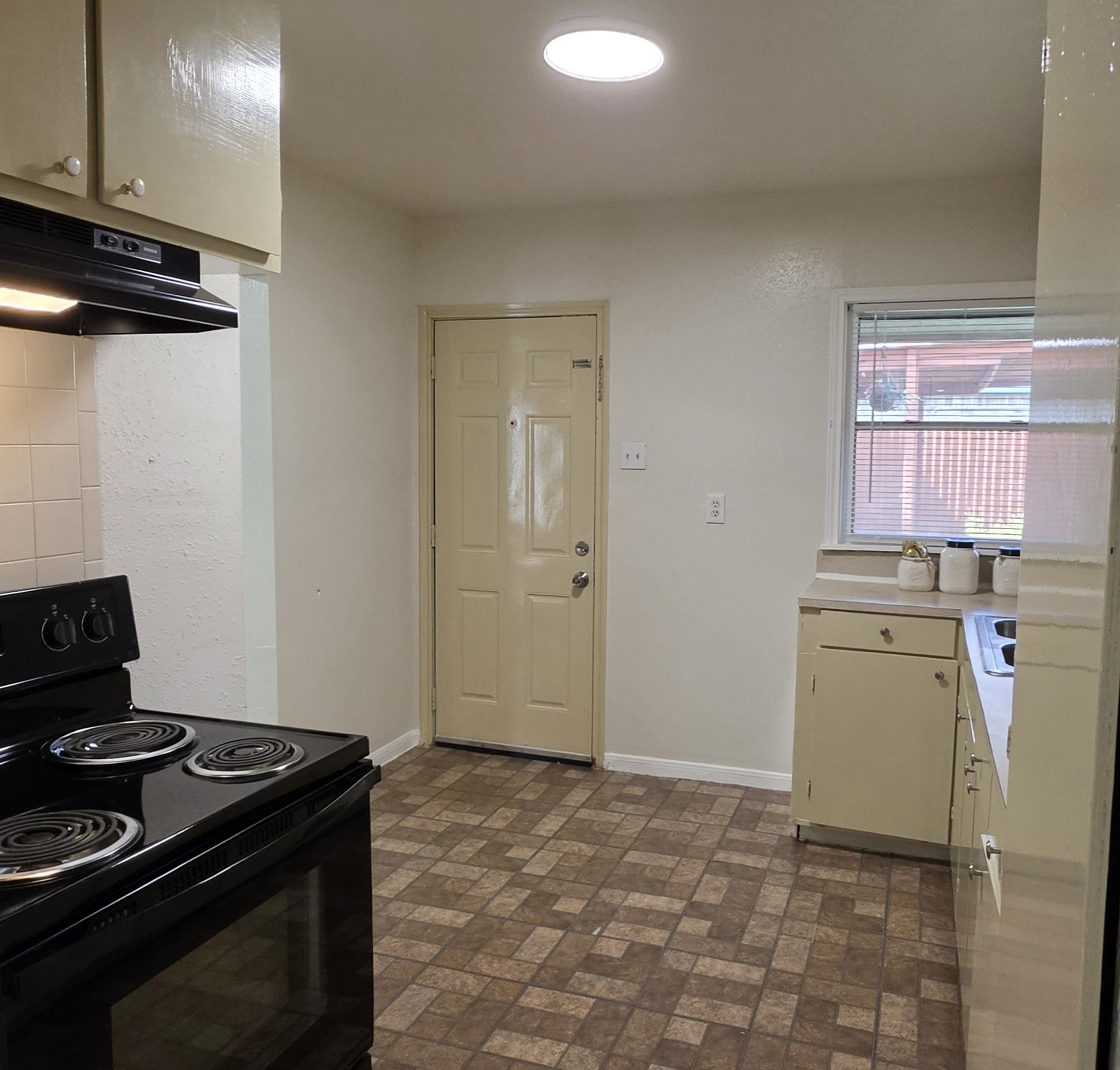 2110 5th Street Property Photo 14