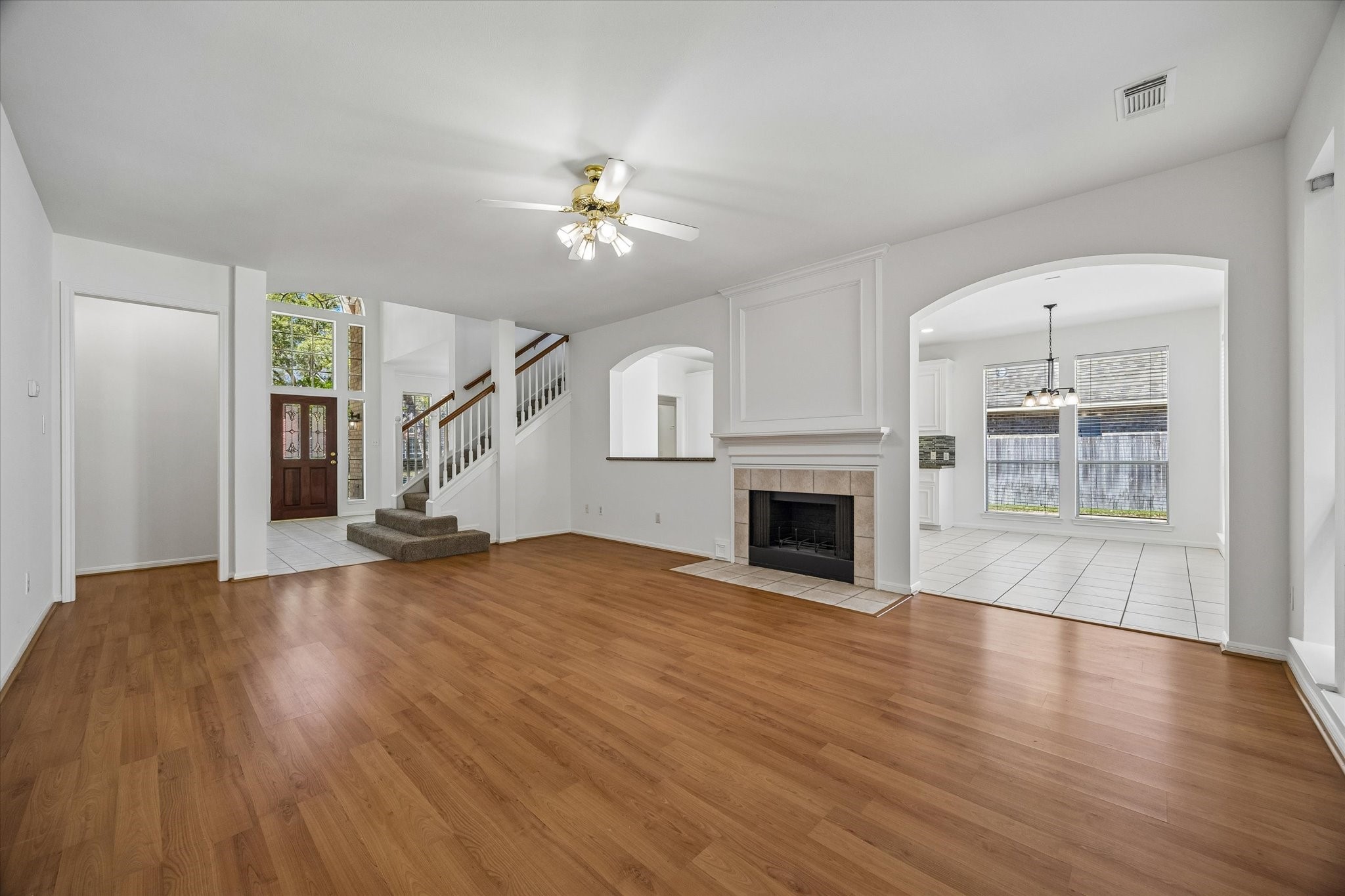 1207 Ellcreek Court Property Photo 9