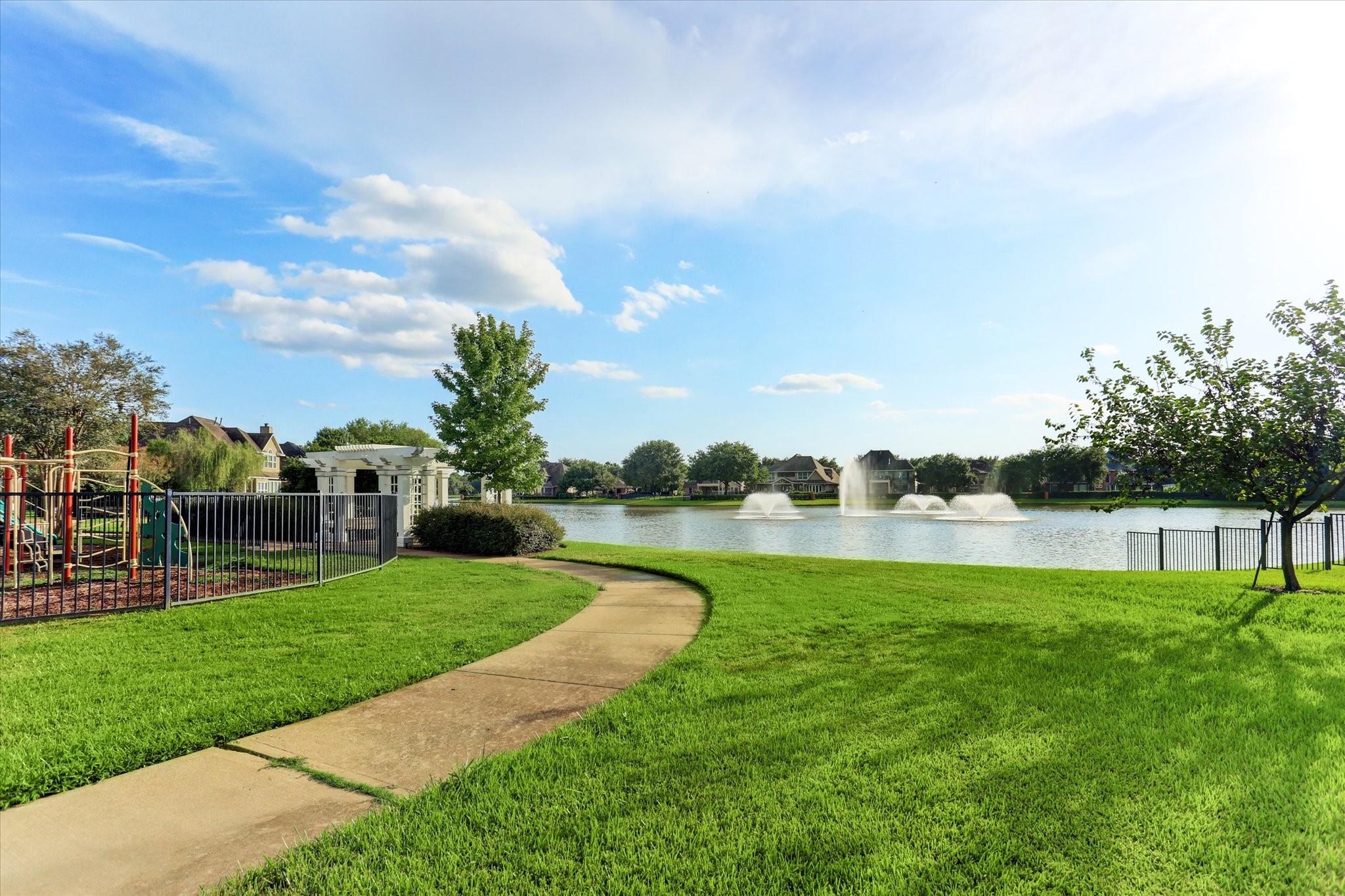 1207 Ellcreek Court Property Photo 34