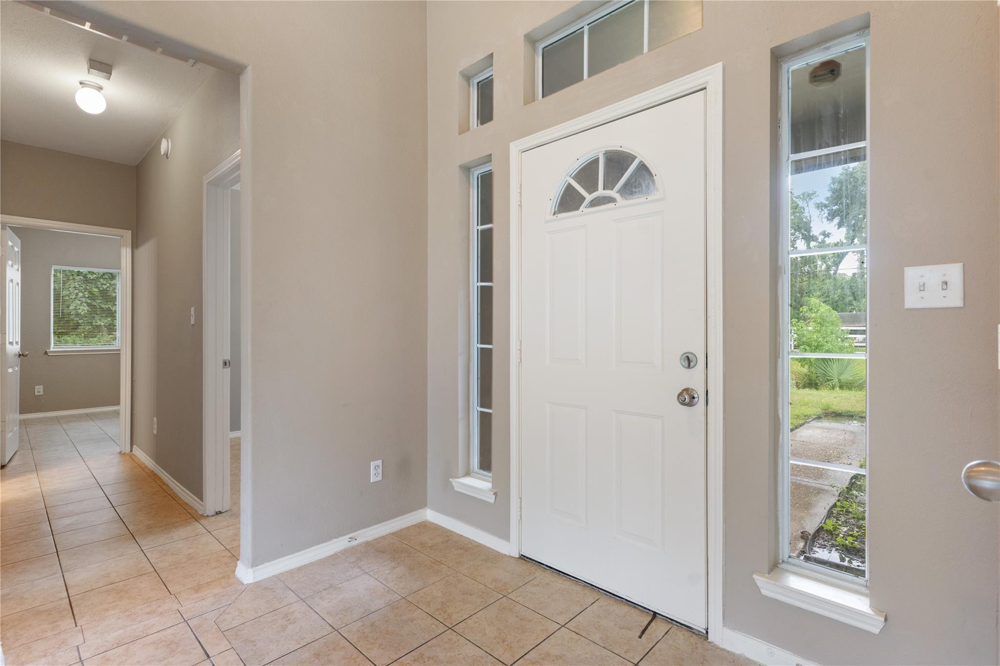 9104 N Green River Drive A Property Photo 8