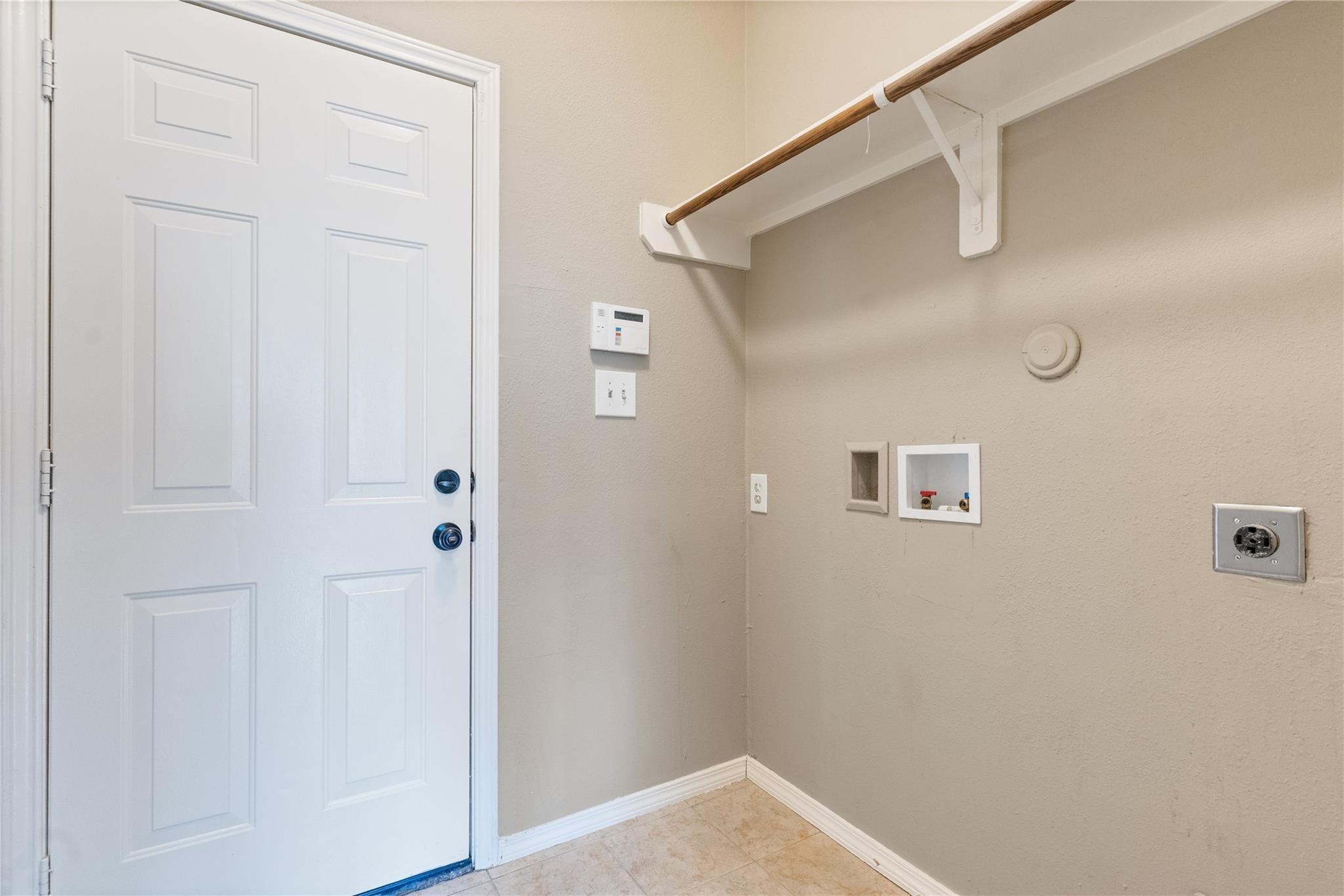 9104 N Green River Drive A Property Photo 25