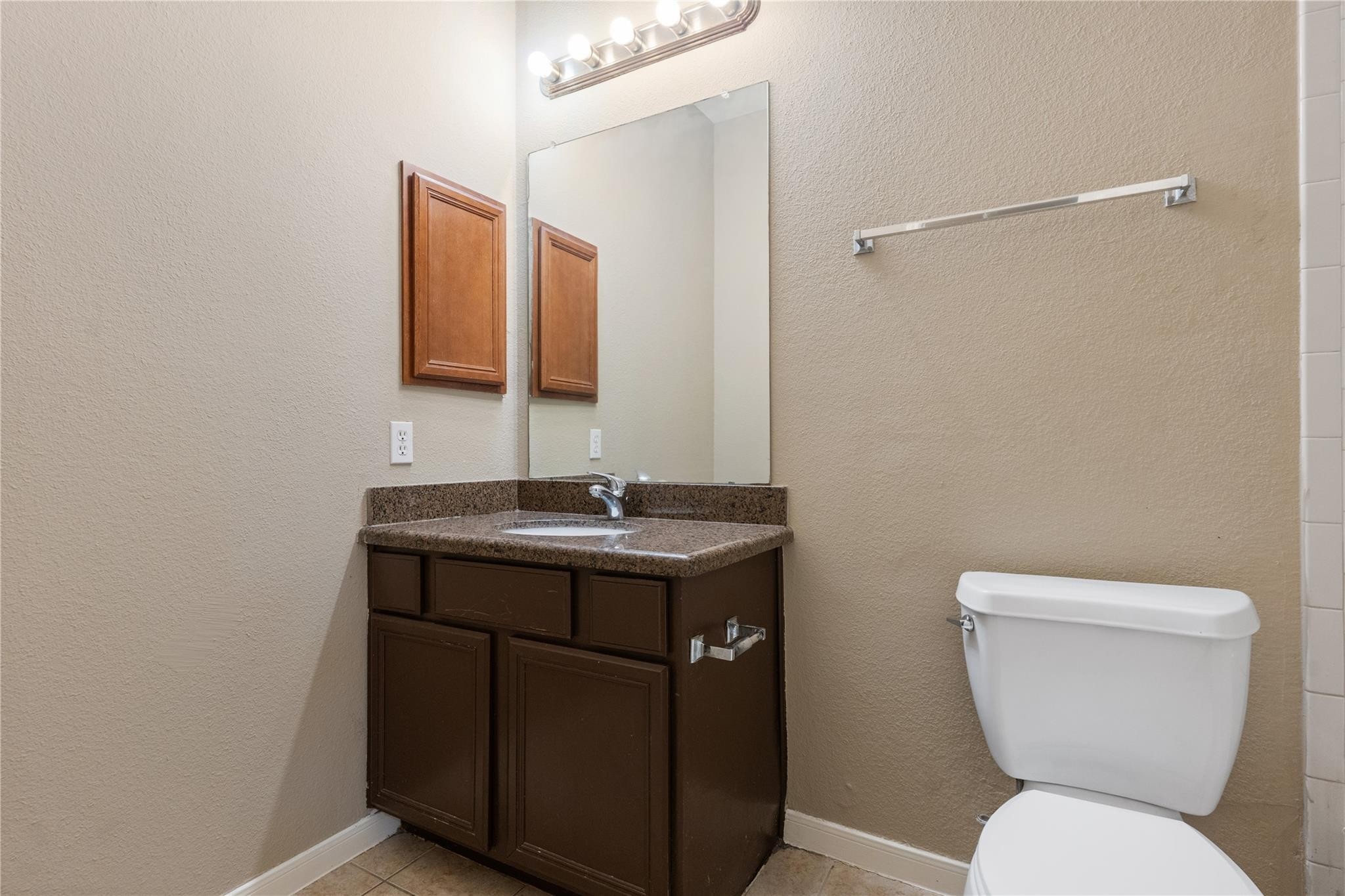 9104 N Green River Drive A Property Photo 32