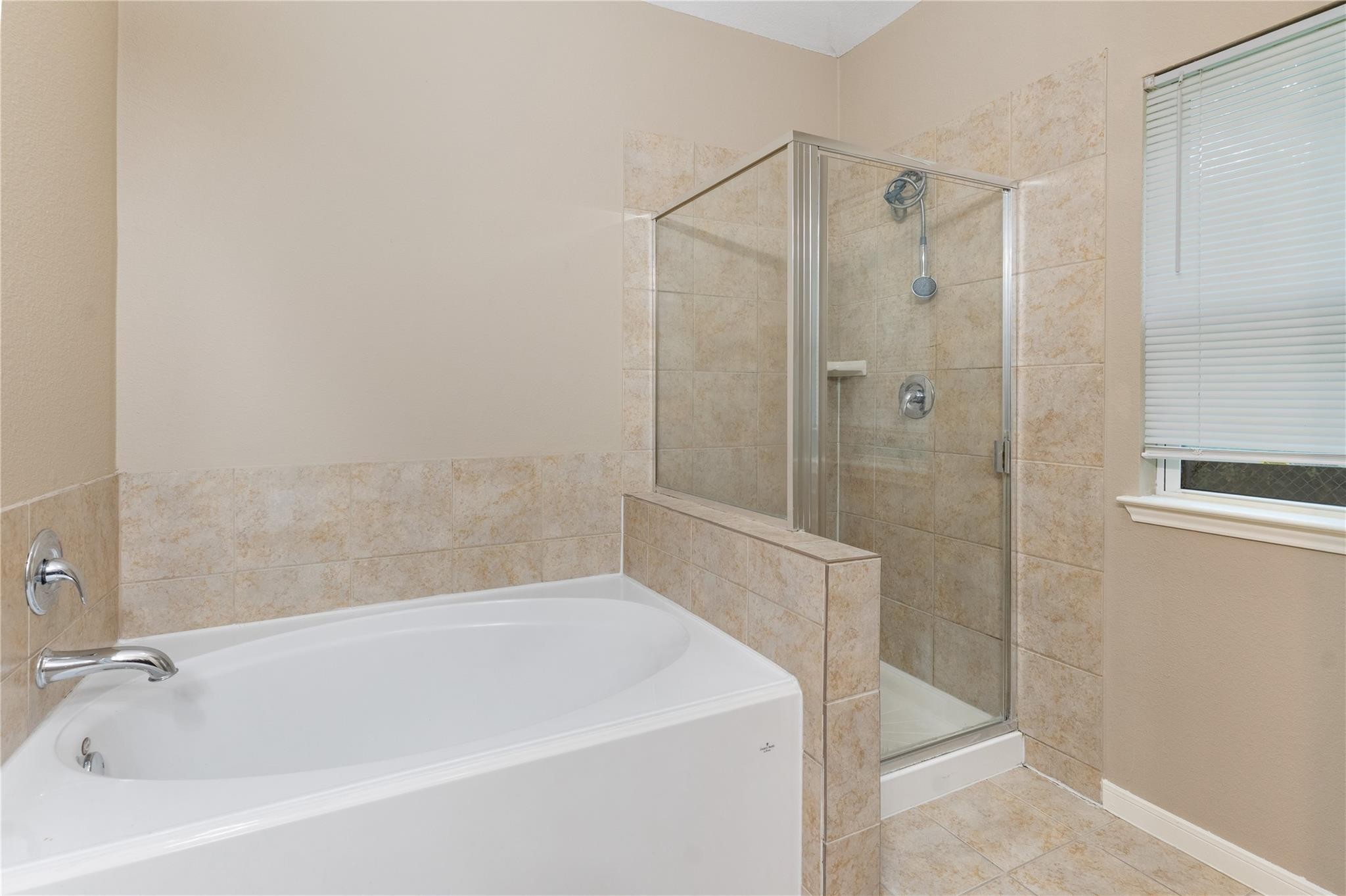 9104 N Green River Drive A Property Photo 43
