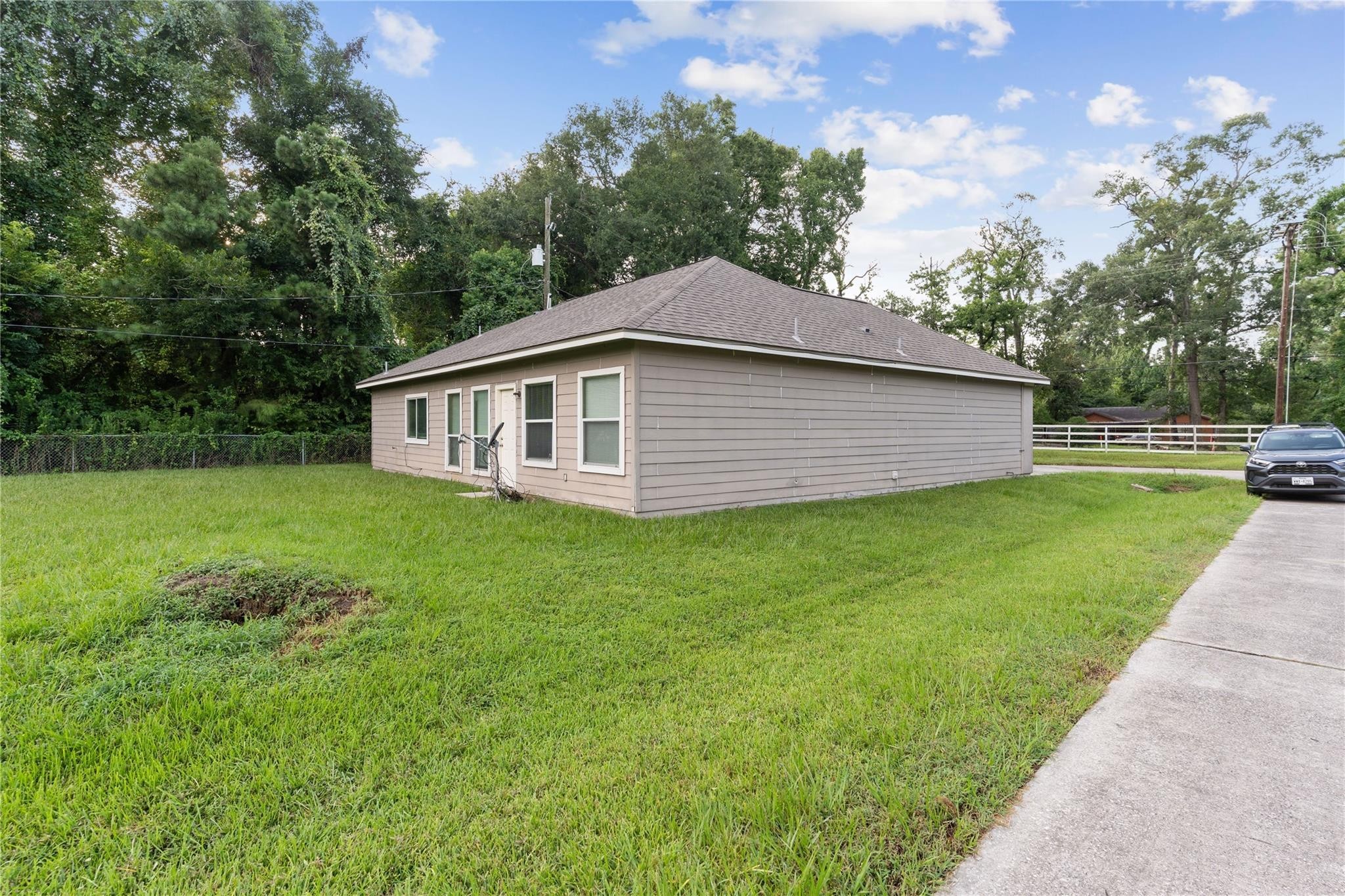 9104 N Green River Drive A Property Photo 45