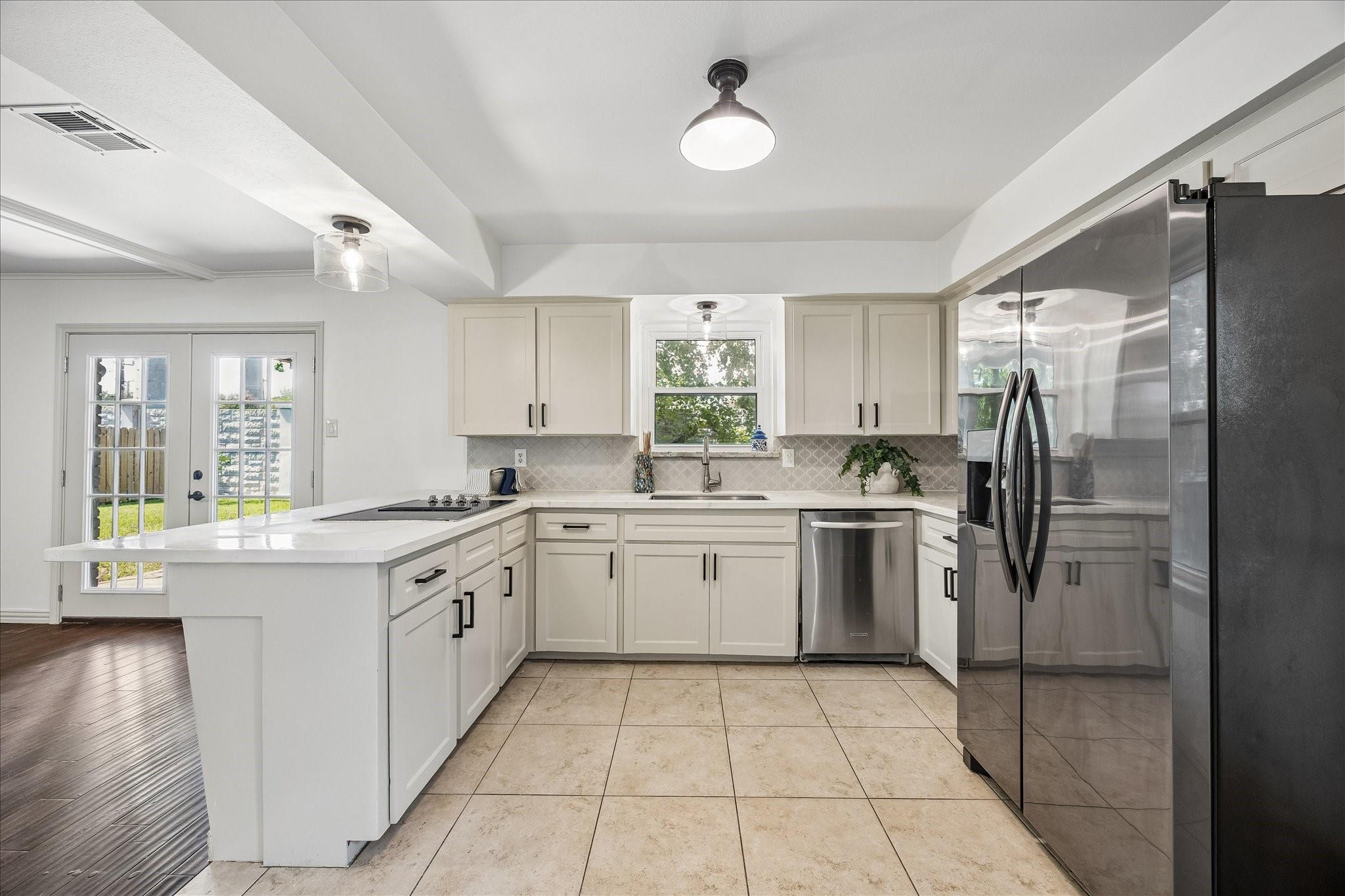 1327 Guese Road Property Photo 8