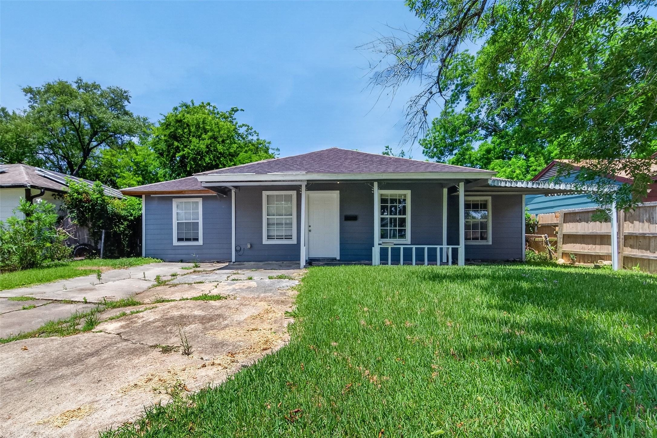3031 Groton Drive Property Photo 1