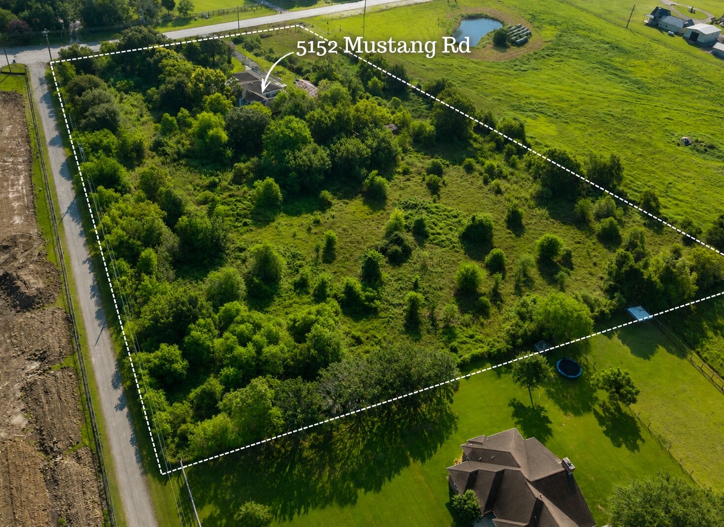 5152 Mustang Road Property Photo 6