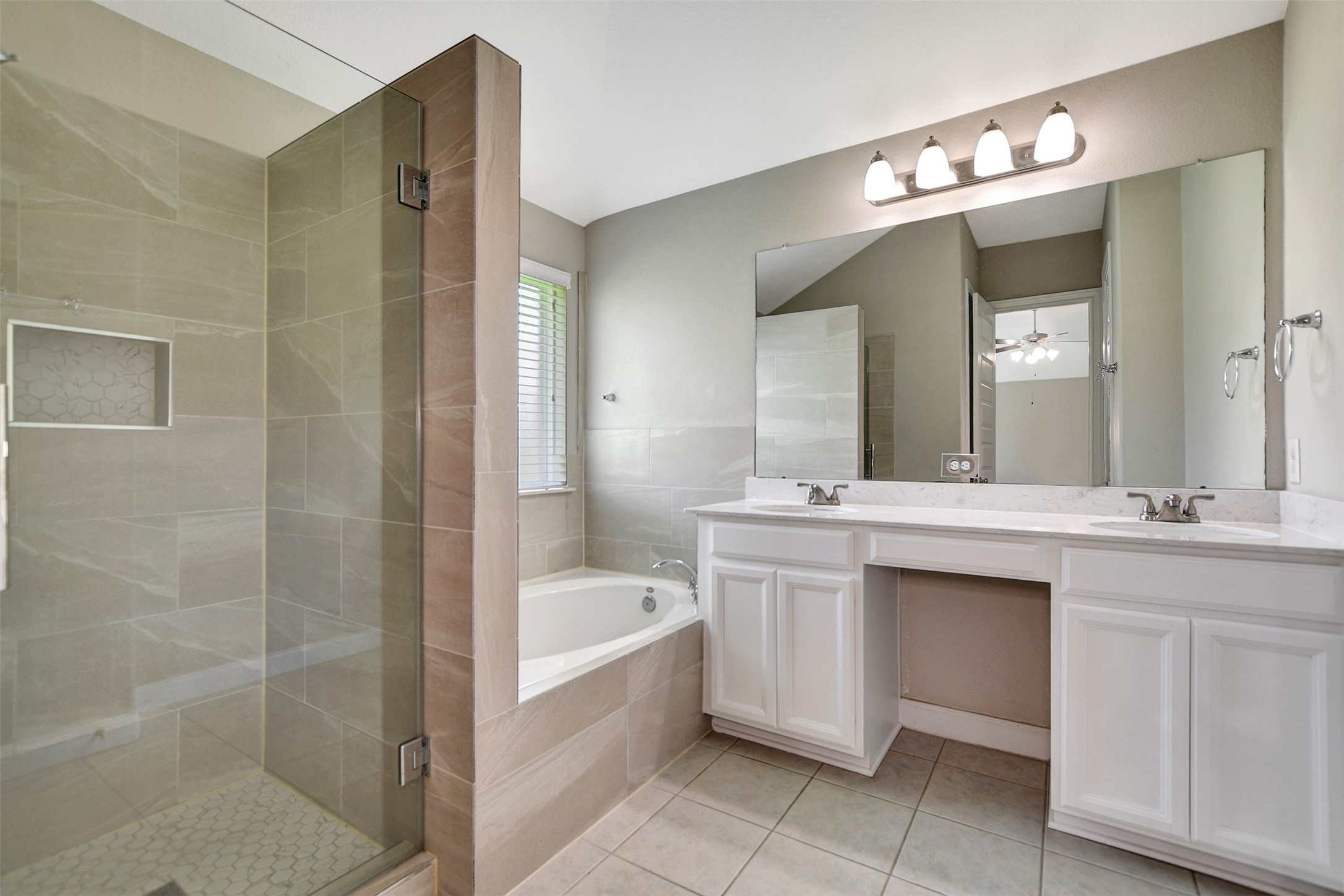 22610 Birch Ridge Meadow Drive Property Photo 11