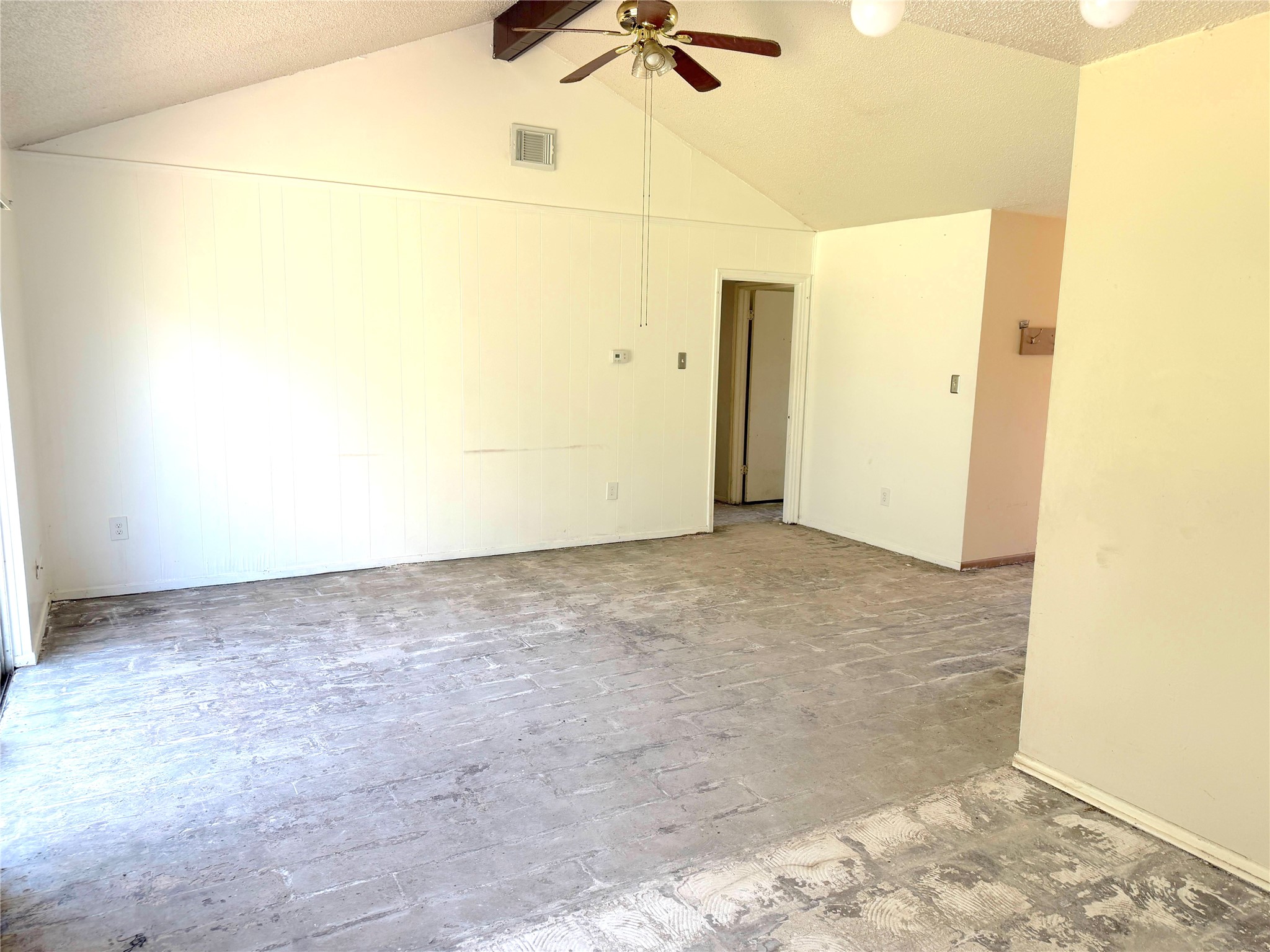 1822 Oaklawn Street Property Photo 7