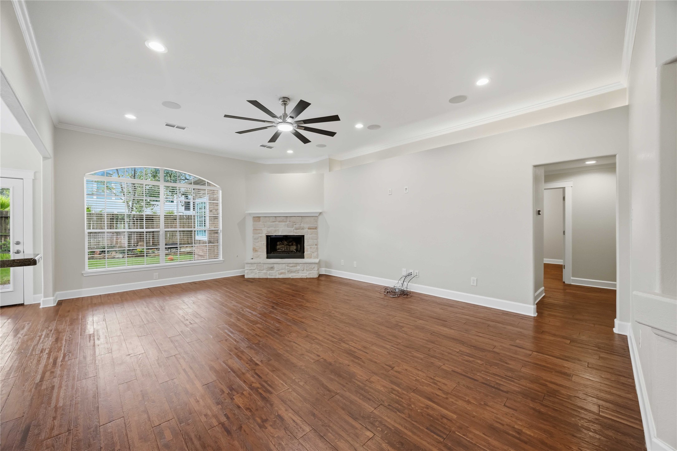 14527 Farrawood Drive Property Photo 6