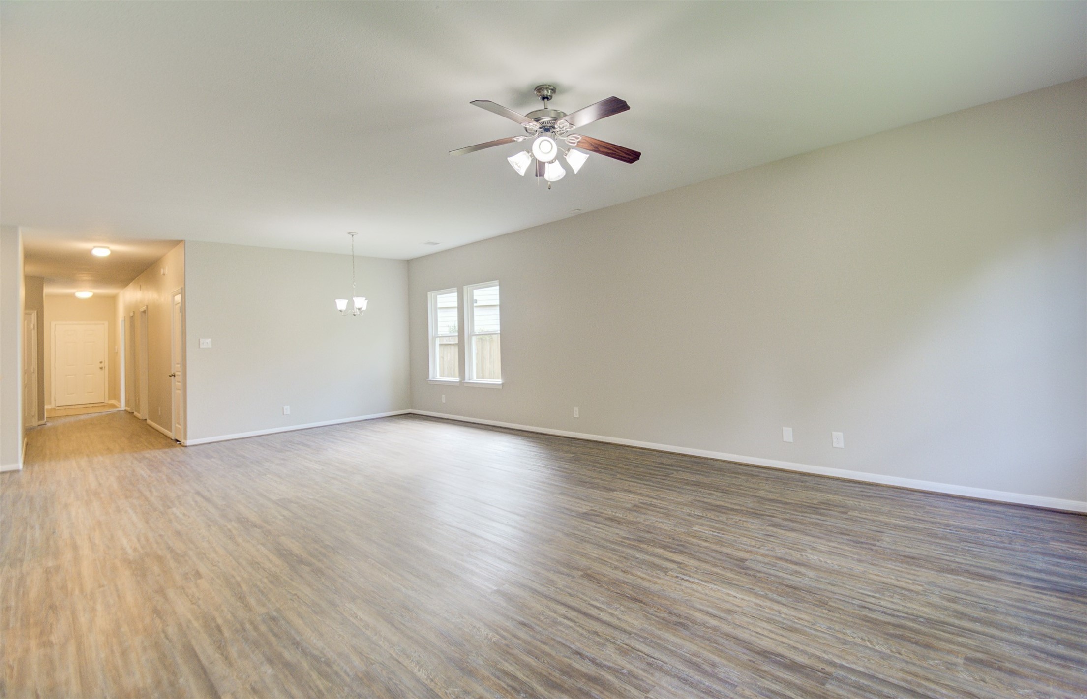 6026 Burnet Bend Avenue Property Photo 5