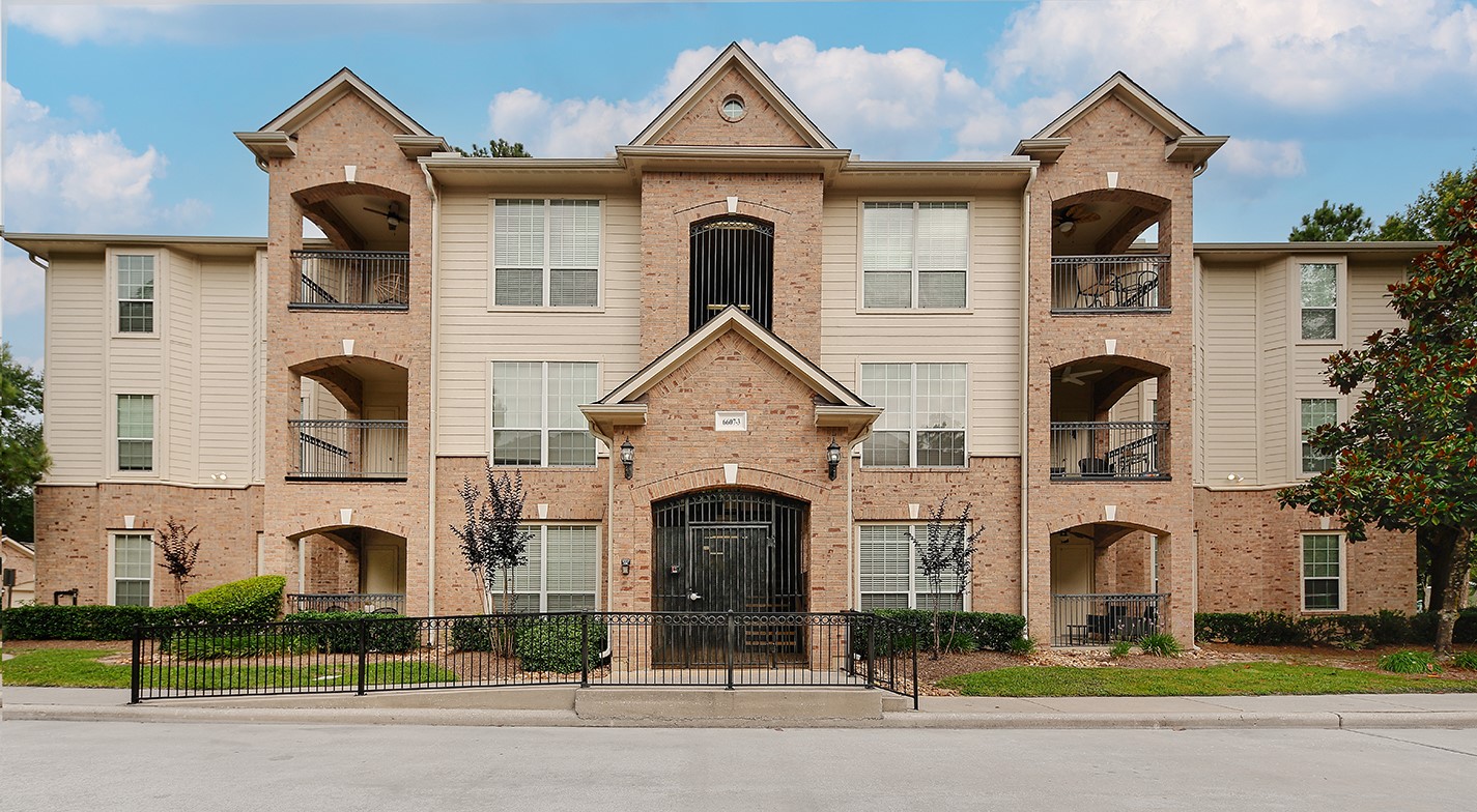 6607 Lake Woodlands Drive 314 Property Photo 1