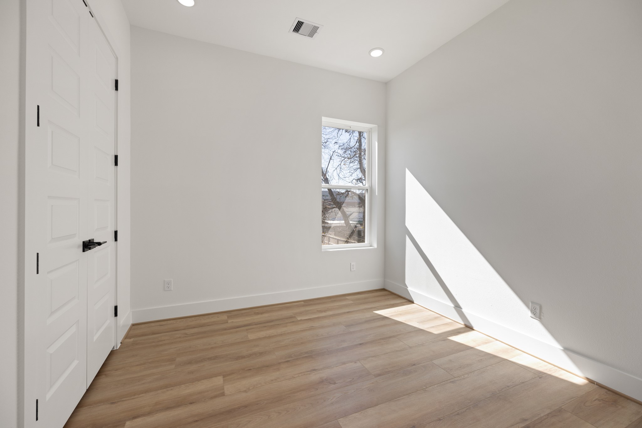 3510 Adair Street Property Photo 9